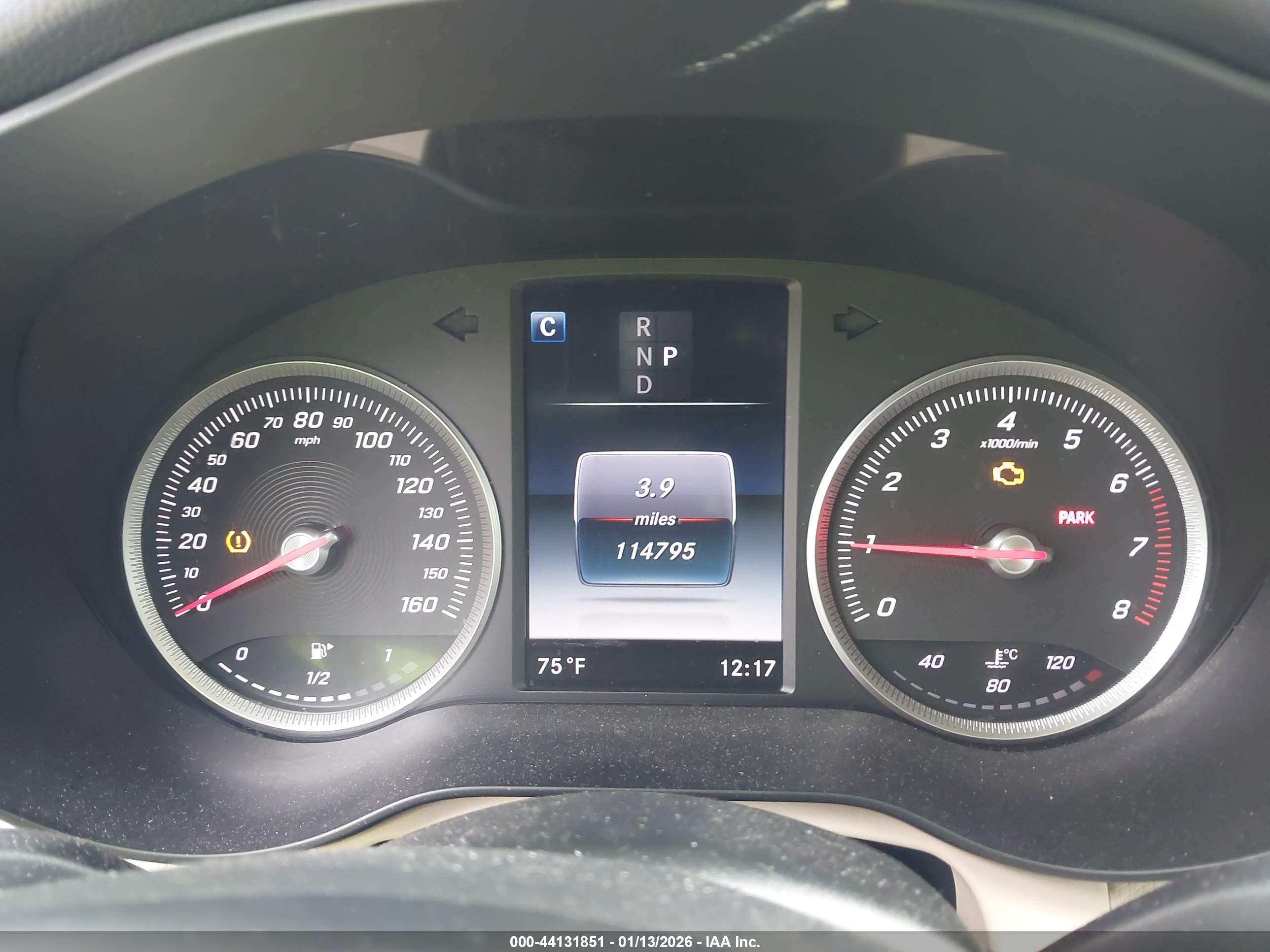 MERCEDES-BENZ GLC image 7