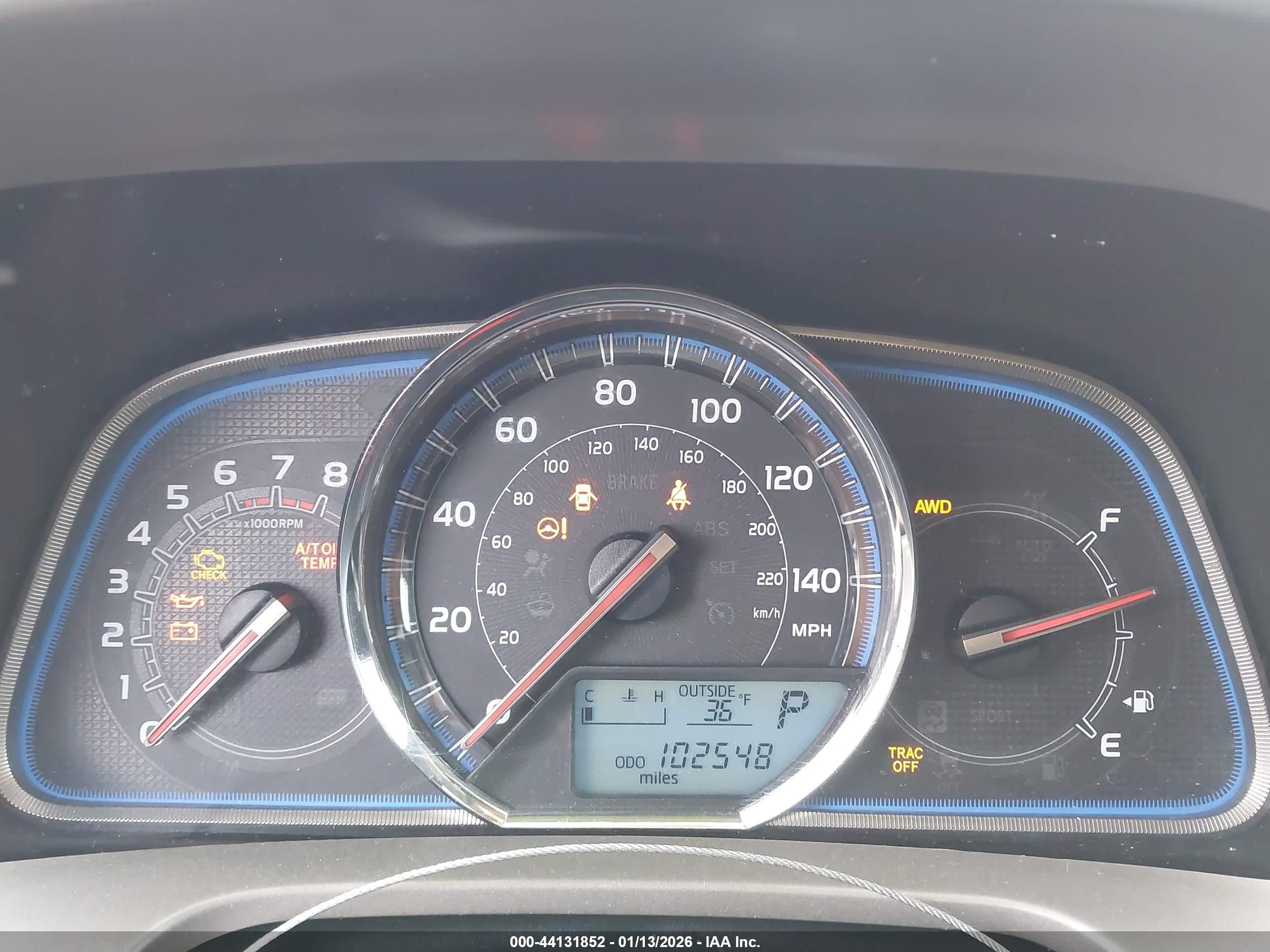 TOYOTA RAV4 image 7