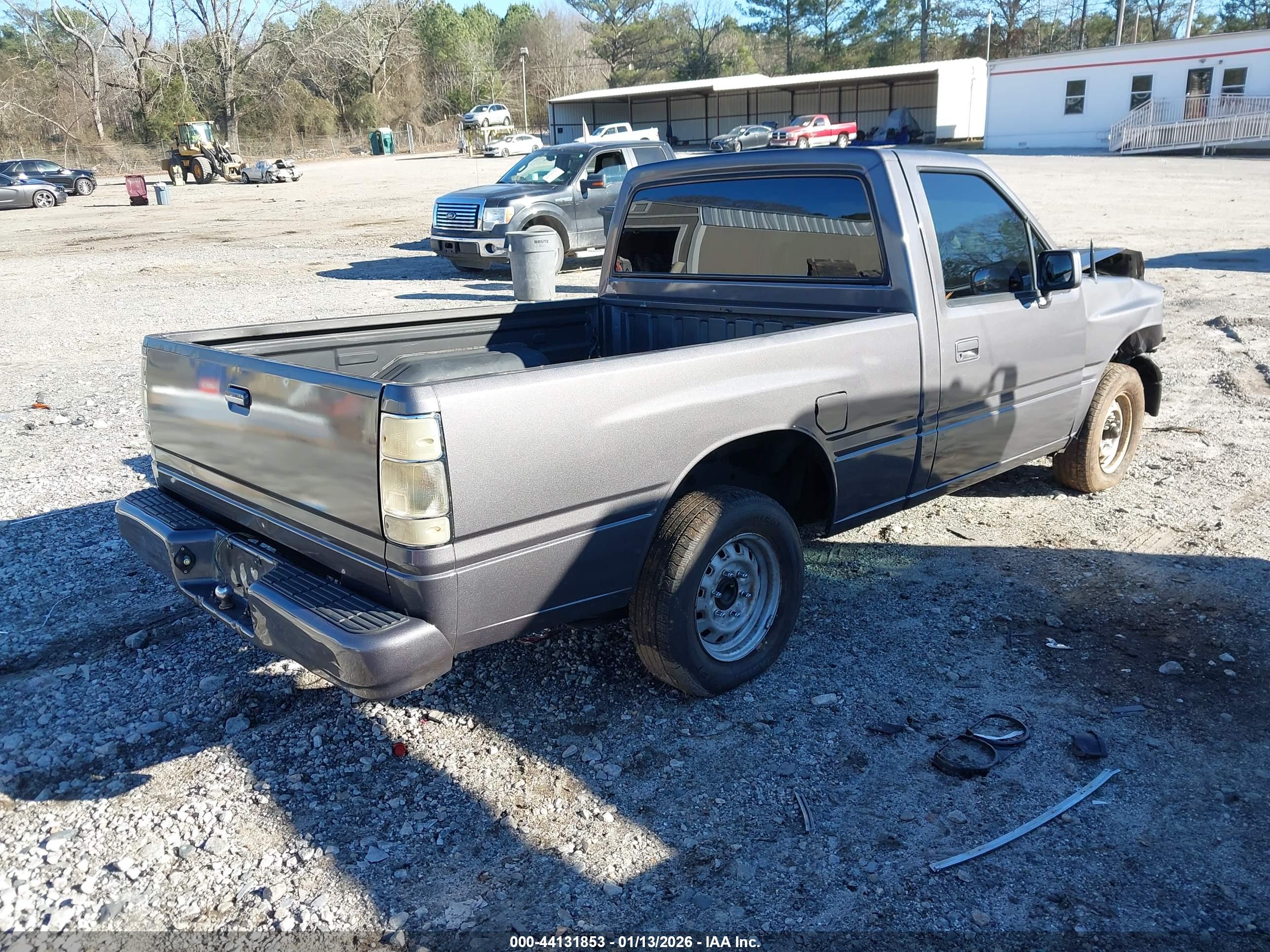 ISUZU CONVENTIONAL image 4