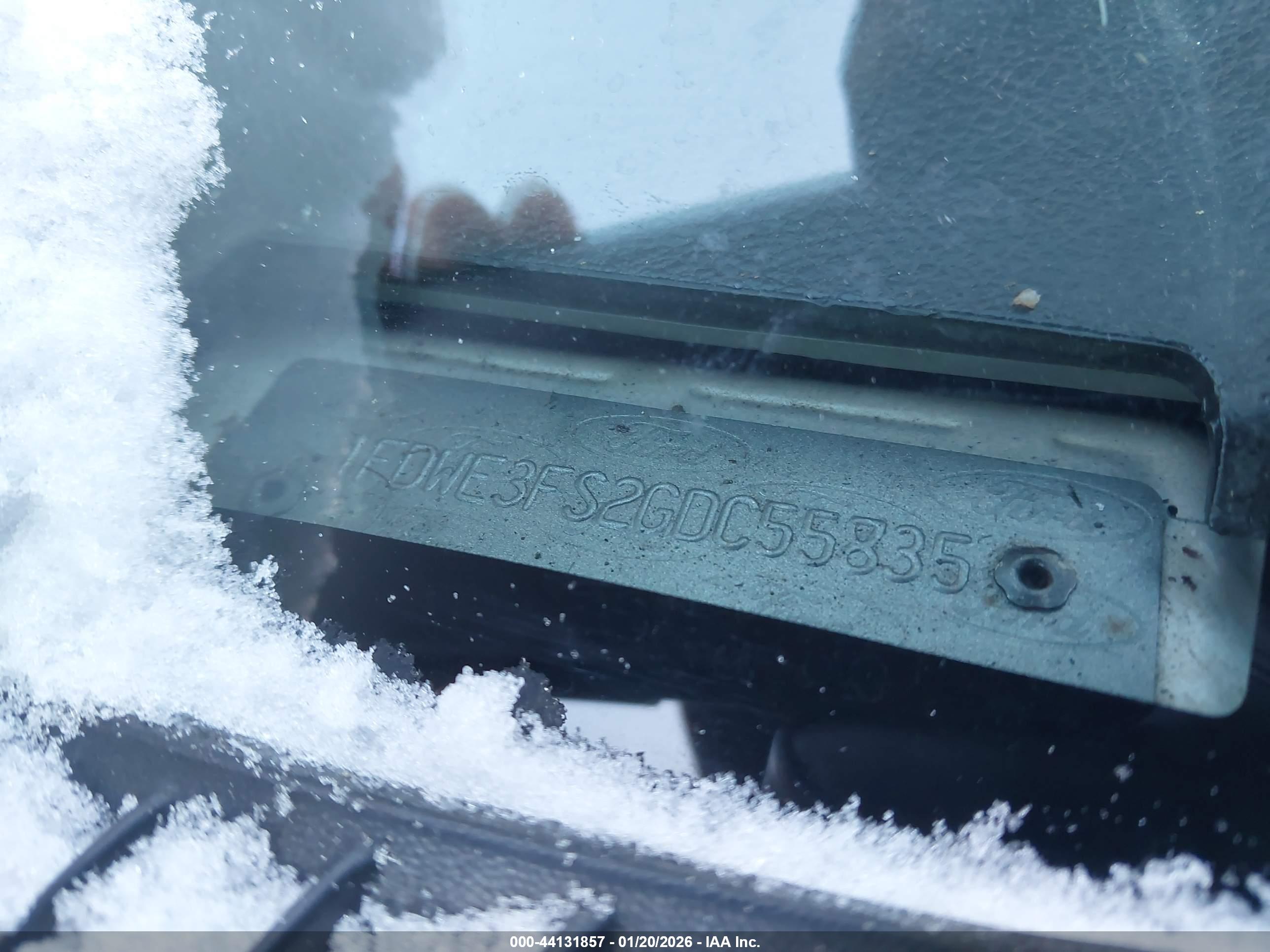 FORD E-350 image 9
