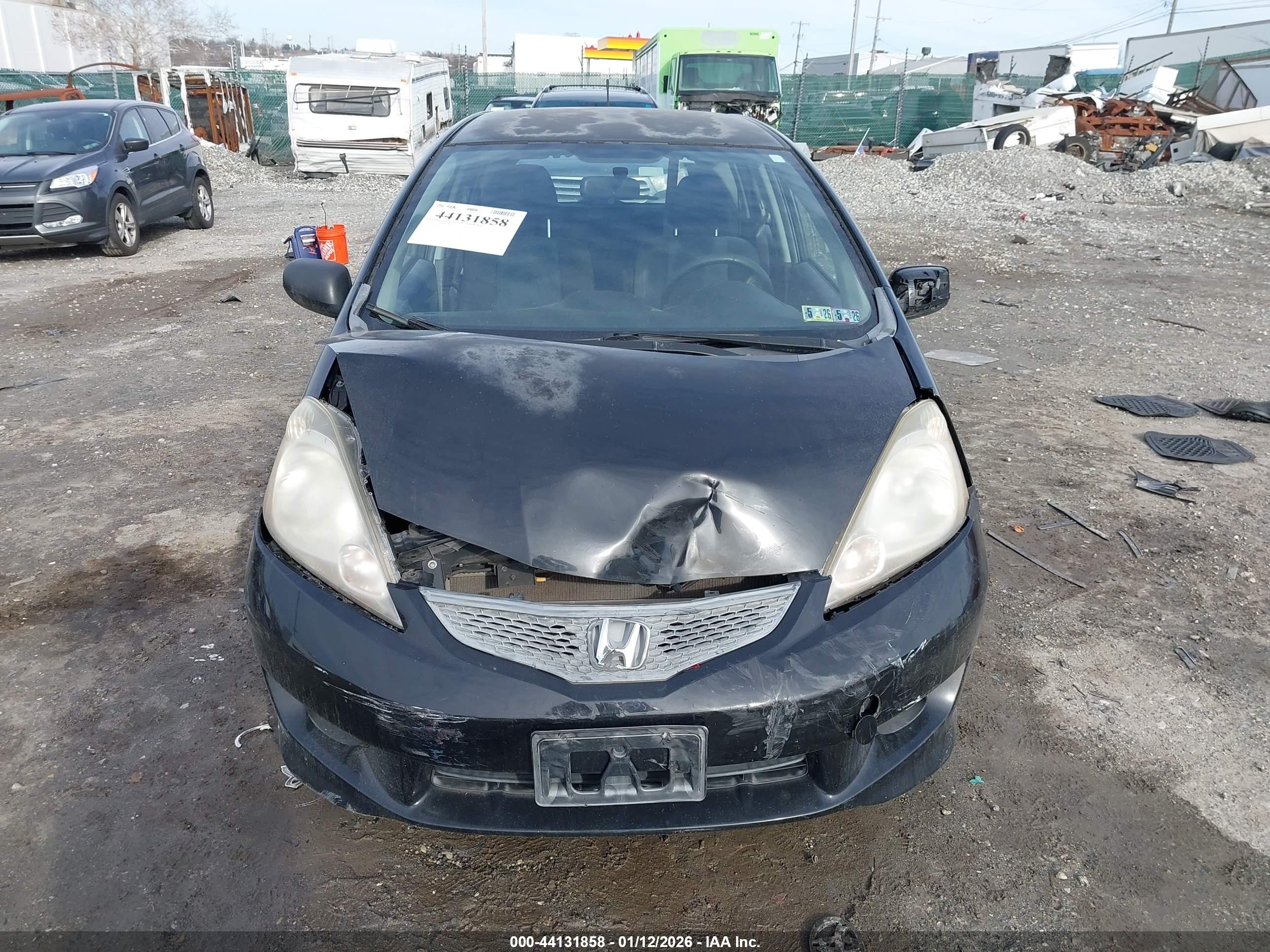 HONDA FIT image 6