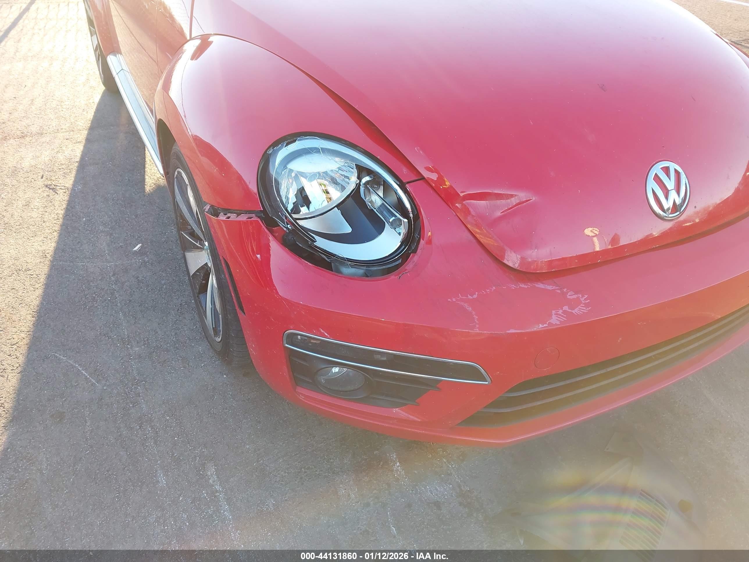 VOLKSWAGEN BEETLE image 6