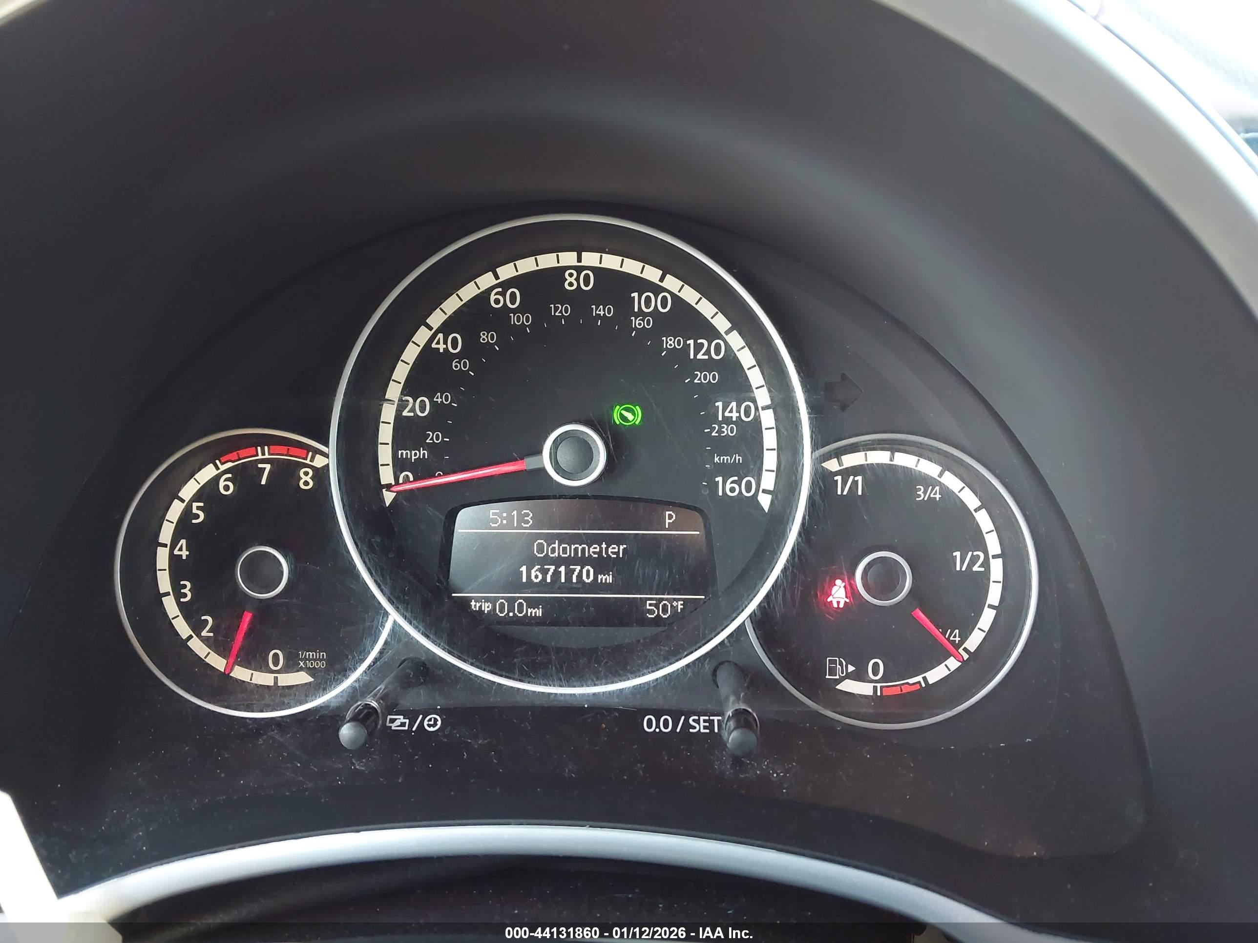 VOLKSWAGEN BEETLE image 7