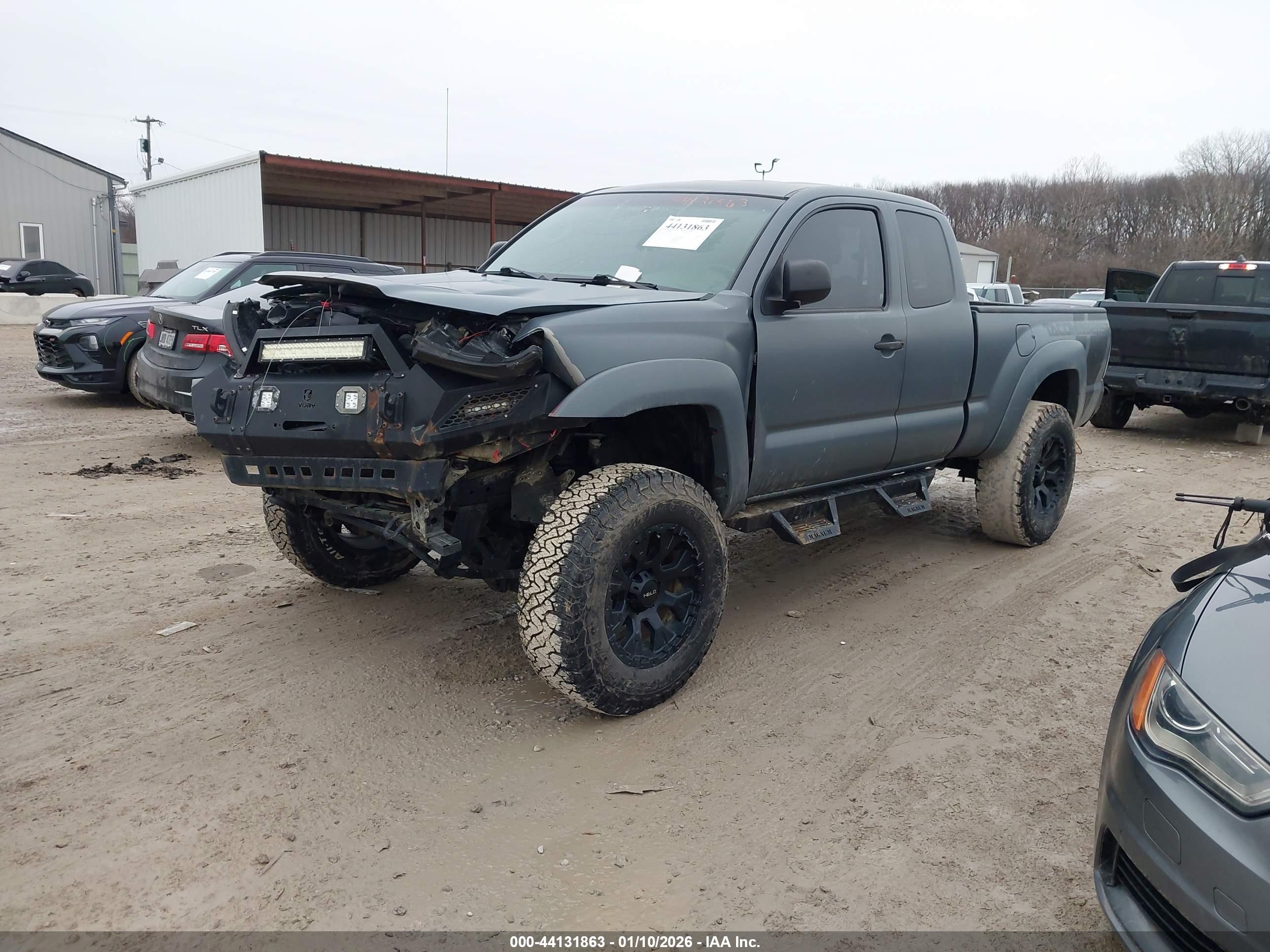 TOYOTA TACOMA image 2