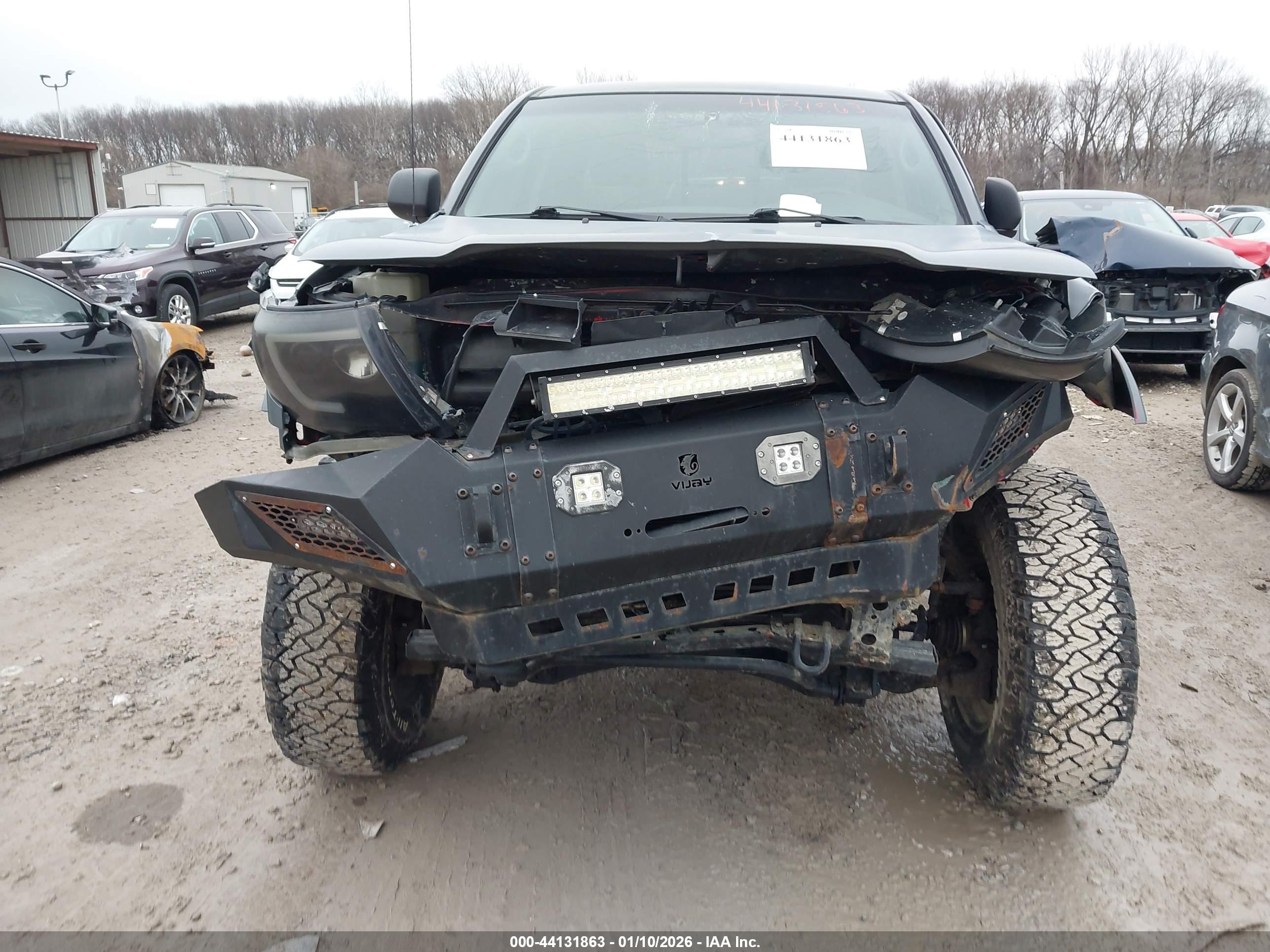 TOYOTA TACOMA image 6