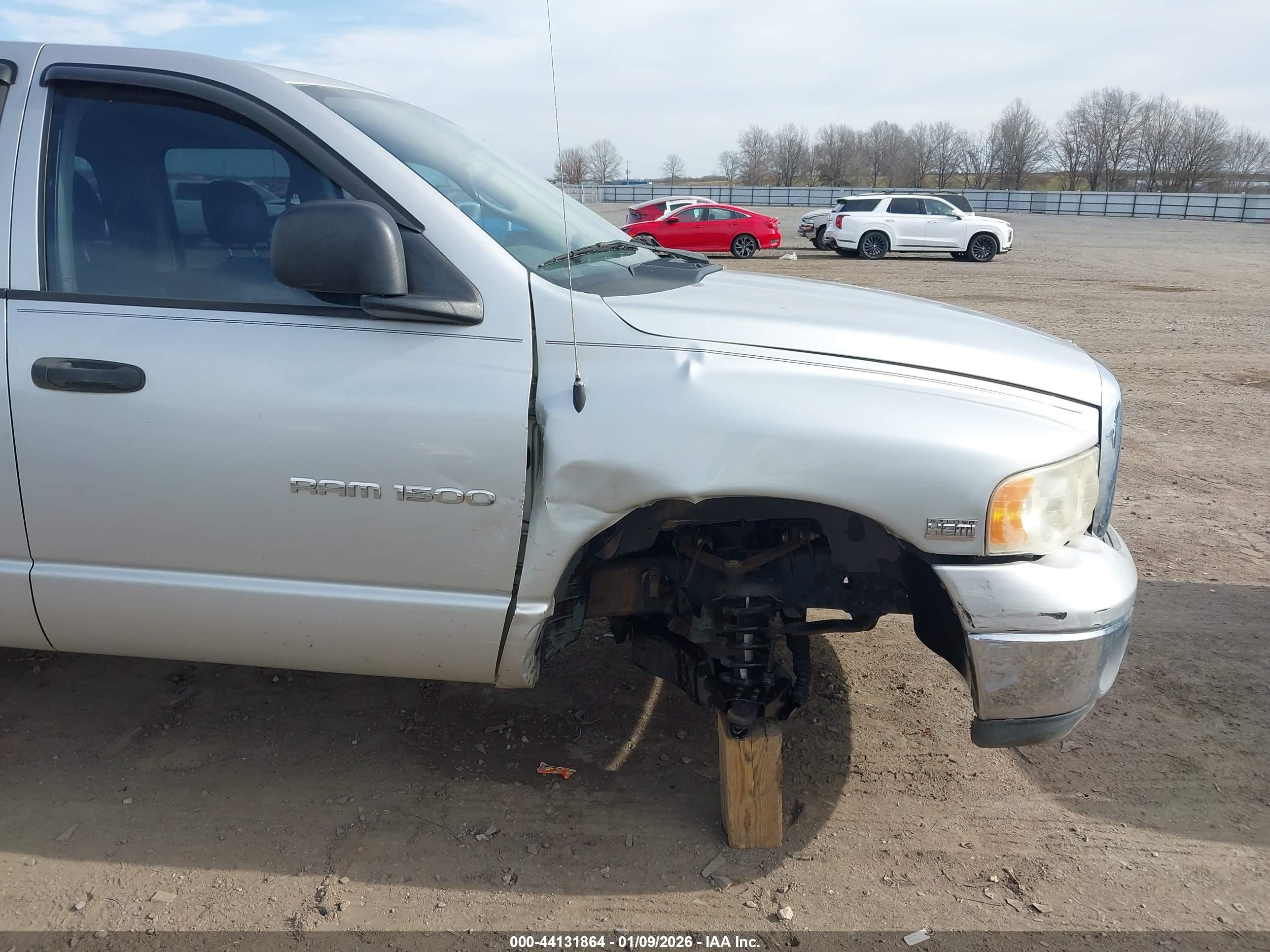 DODGE RAM image 6