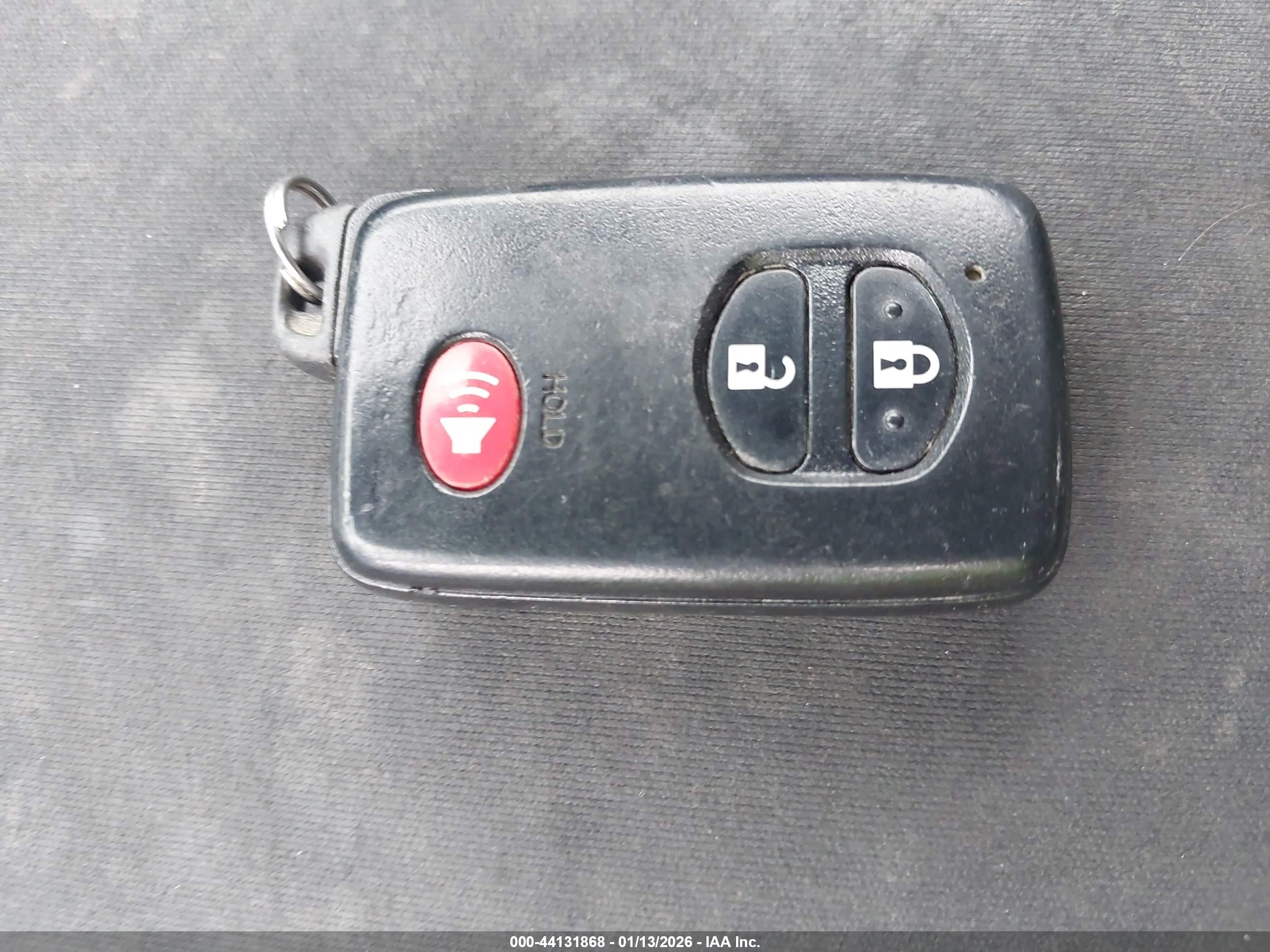 TOYOTA PRIUS image 11