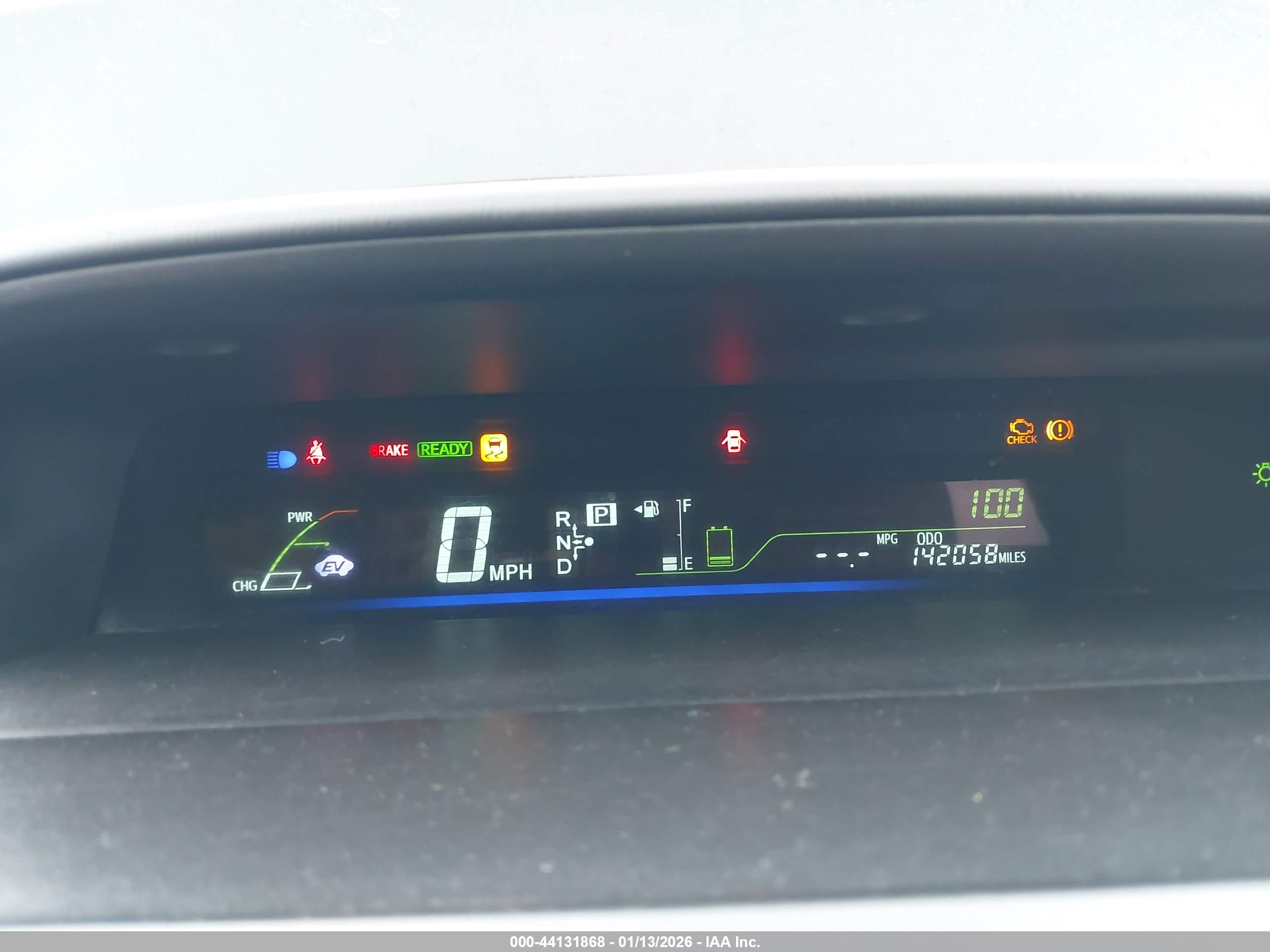 TOYOTA PRIUS image 7