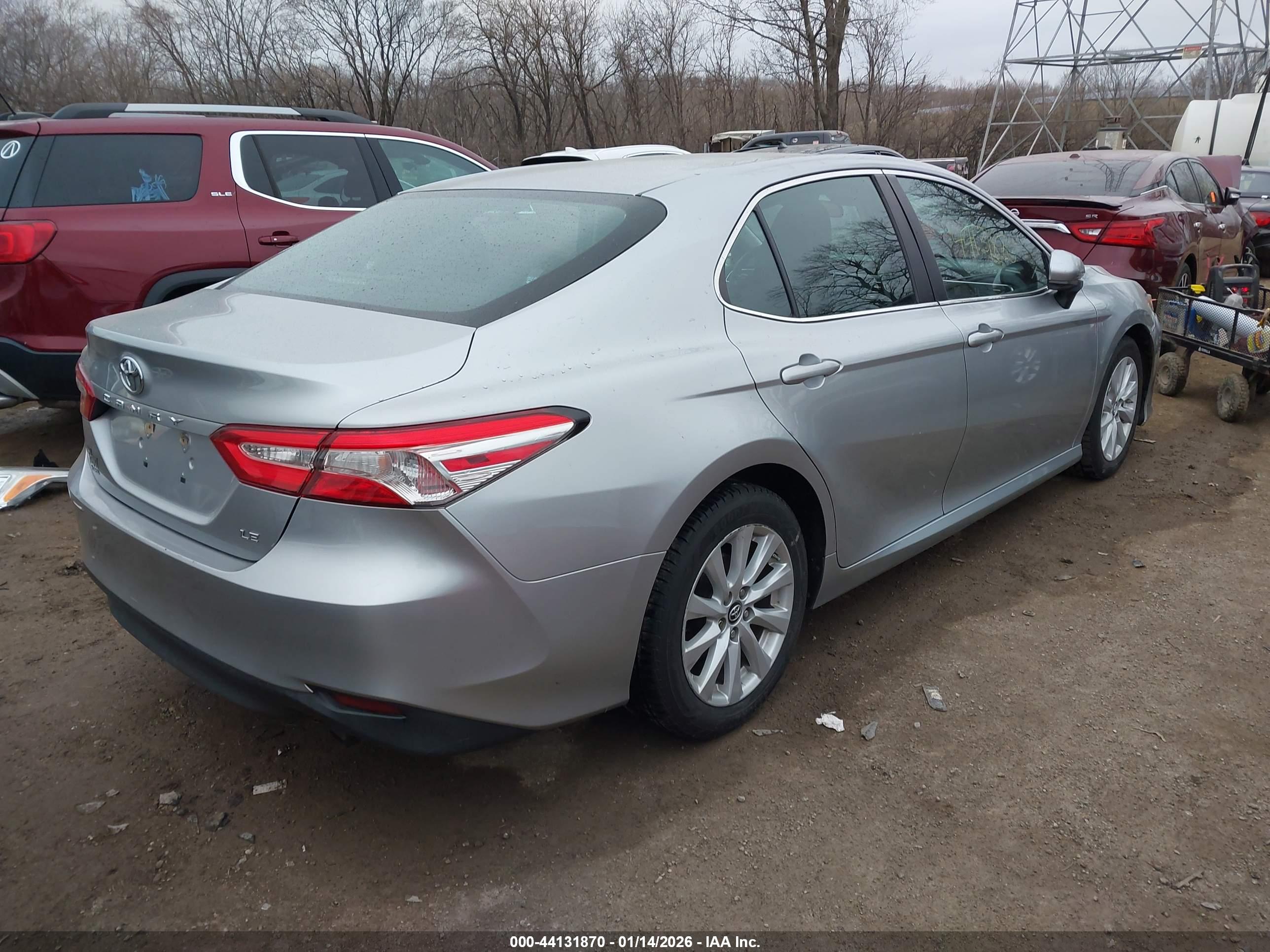 TOYOTA CAMRY image 4