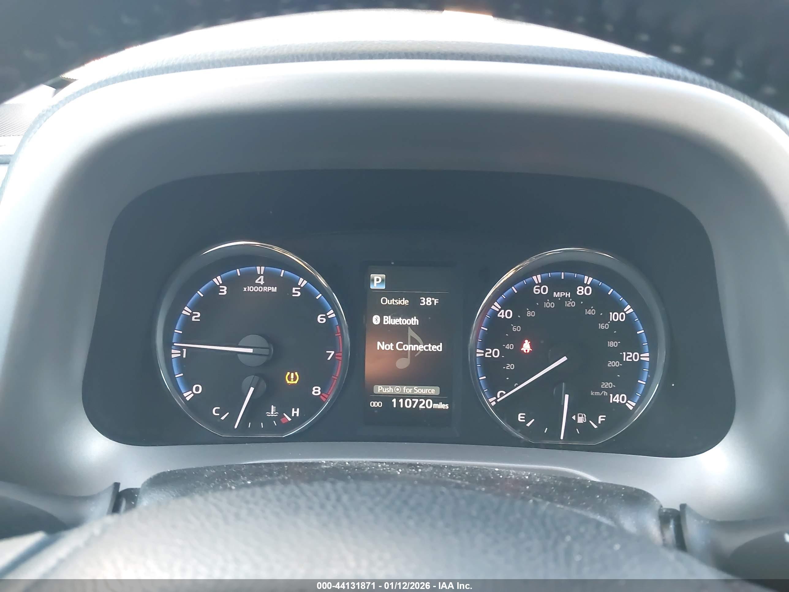 TOYOTA RAV4 image 7