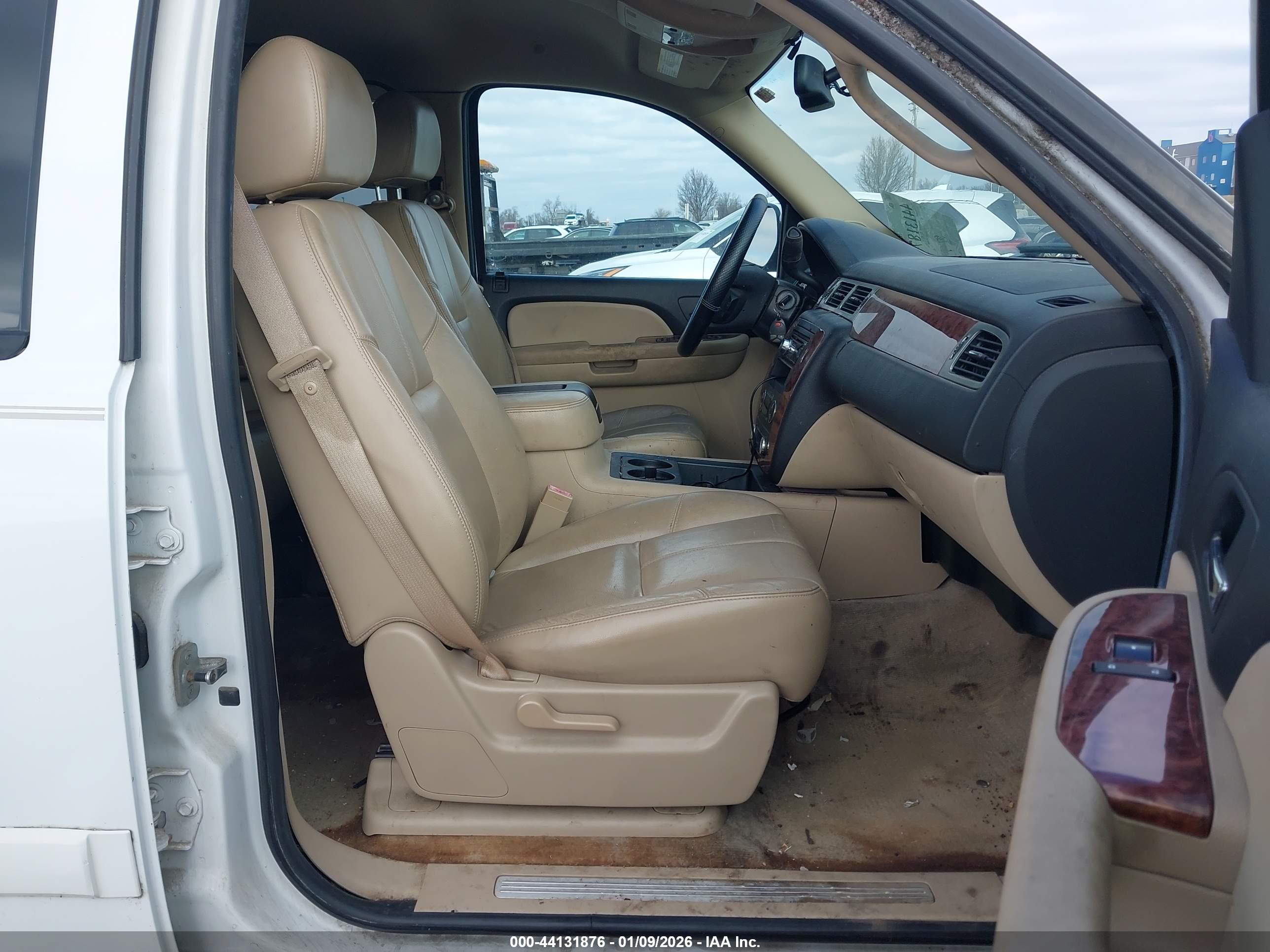 CHEVROLET AVALANCHE image 5