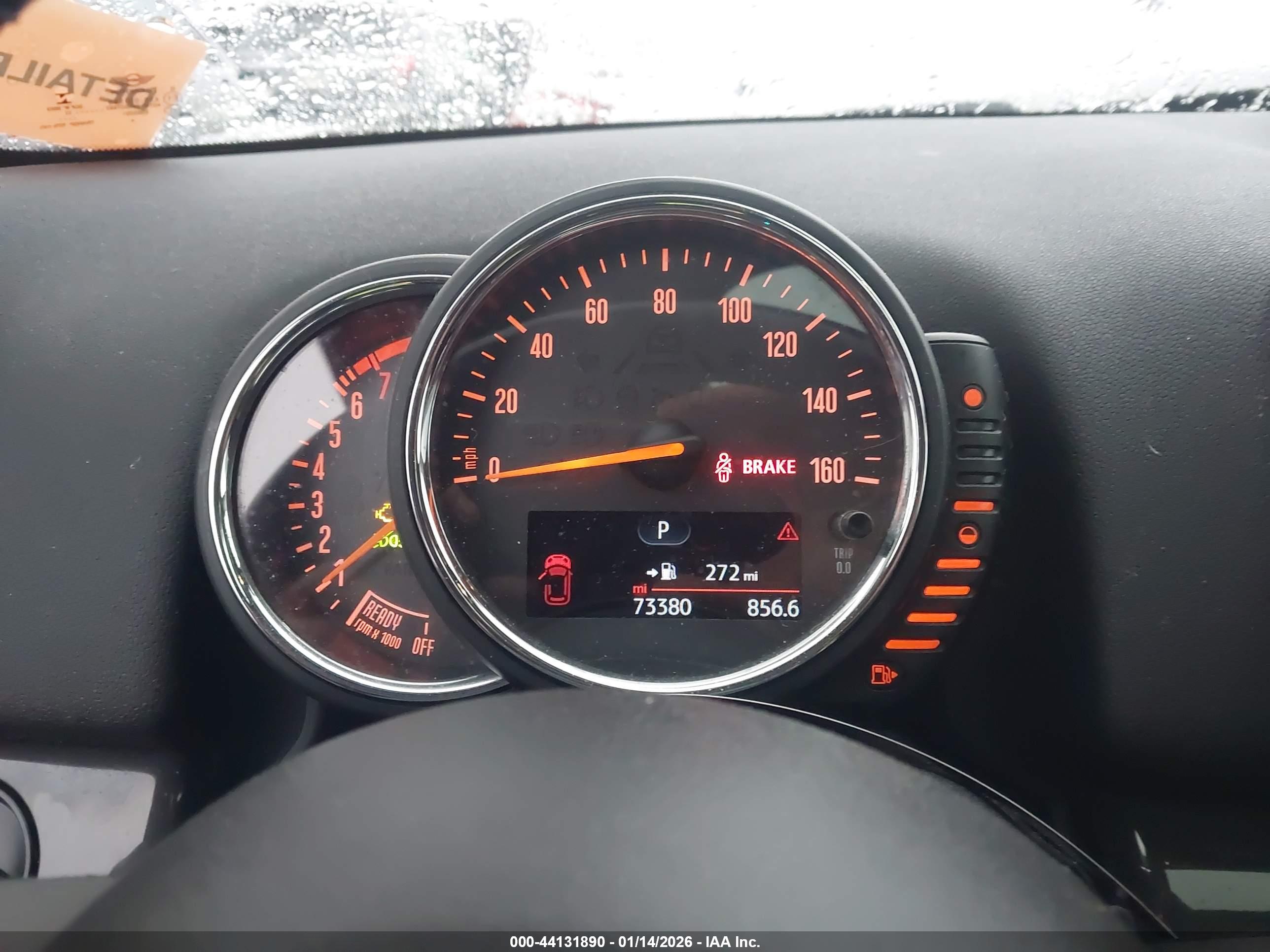 MINI COUNTRYMAN image 7