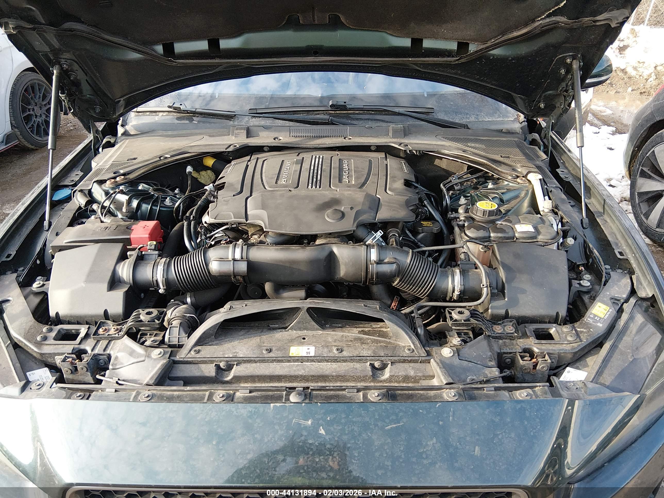 JAGUAR XE image 10