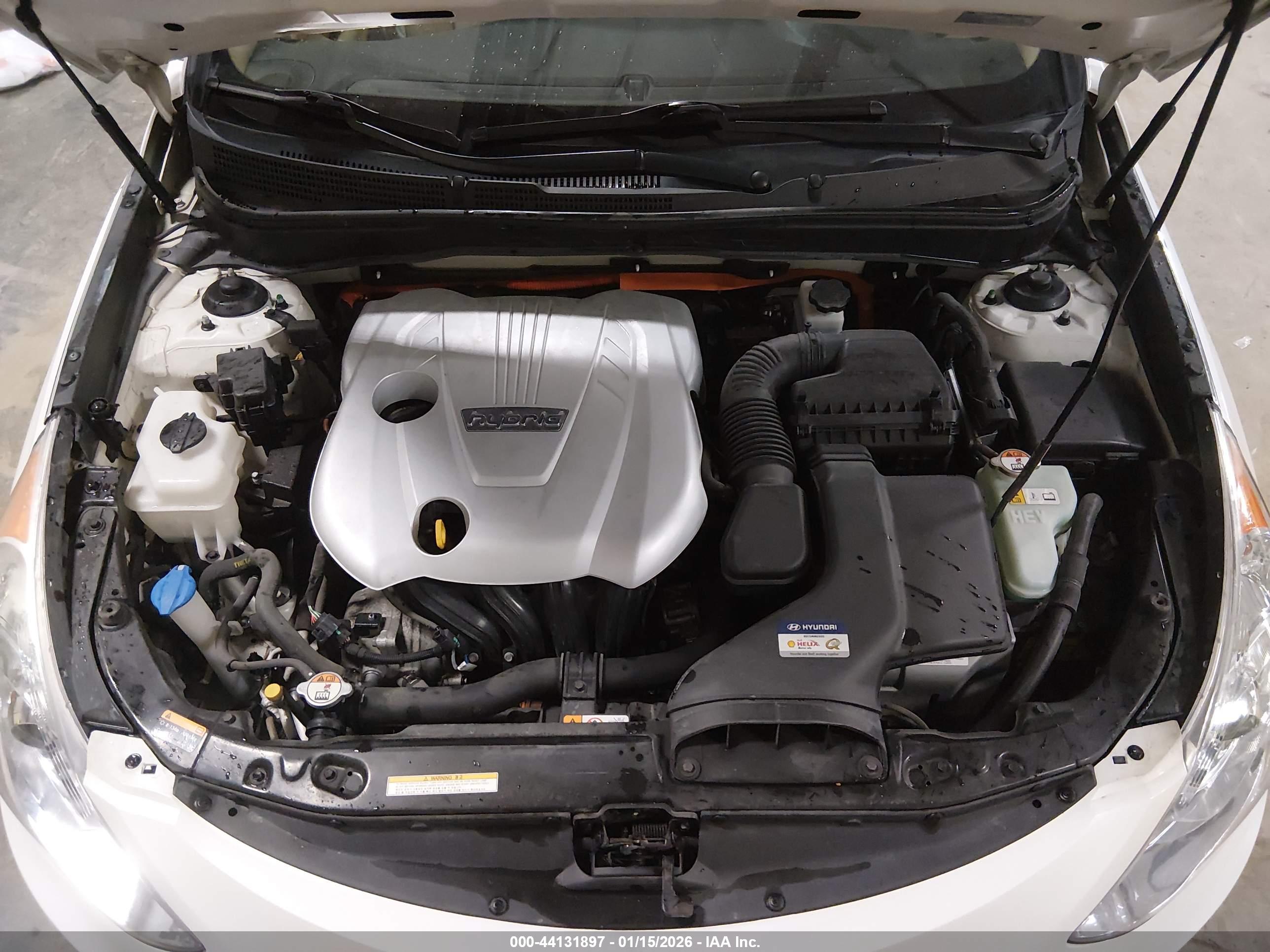 HYUNDAI SONATA image 10
