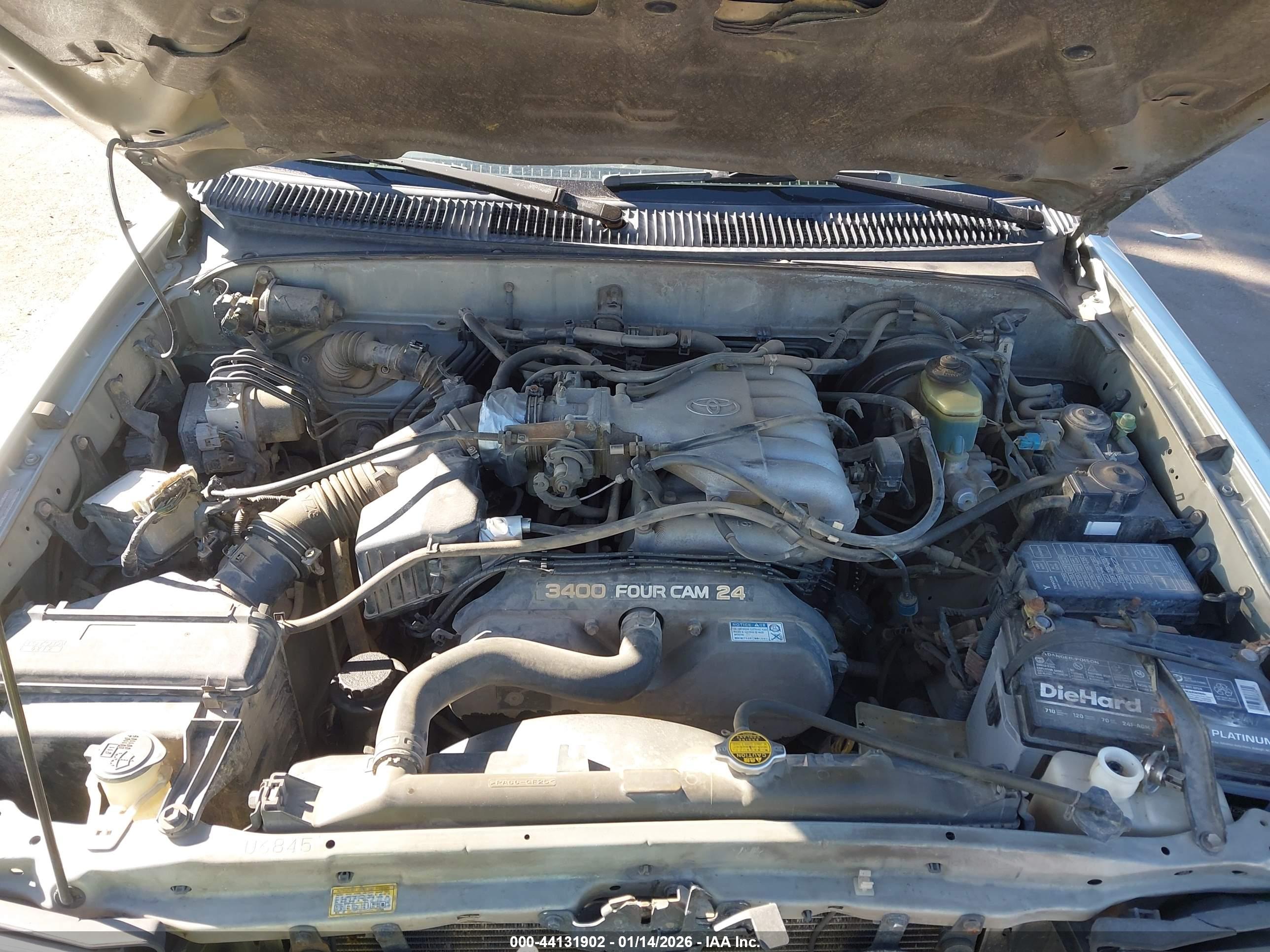 TOYOTA 4RUNNER image 10
