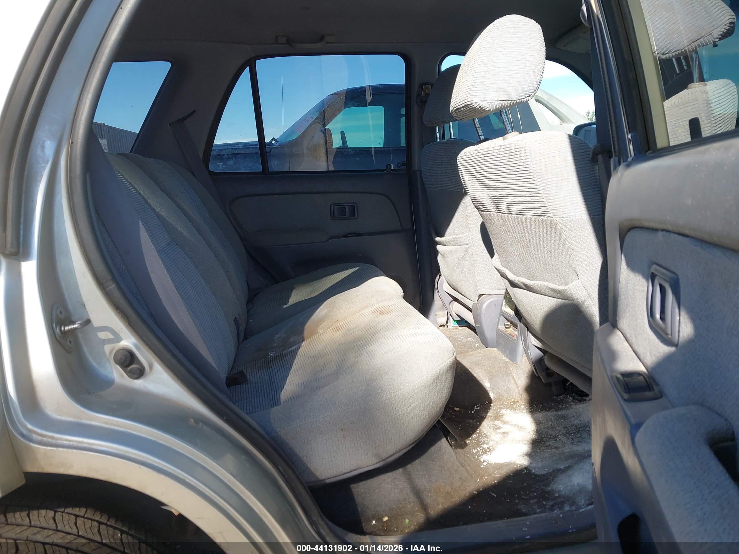 TOYOTA 4RUNNER image 8