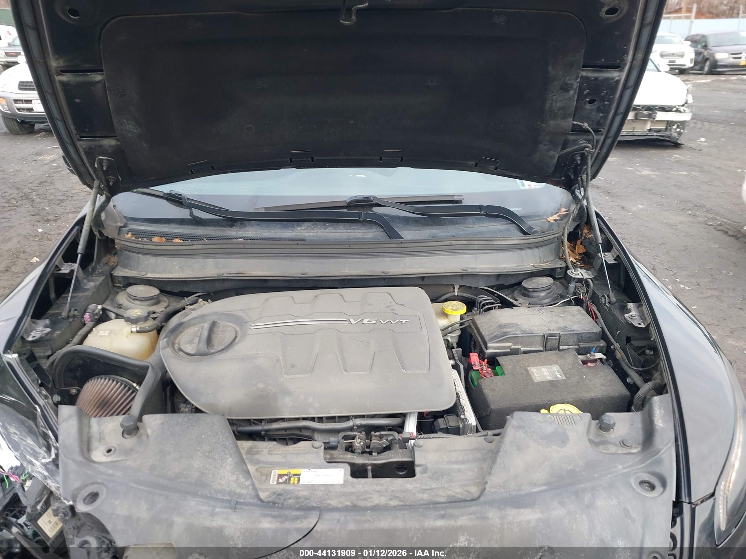 JEEP CHEROKEE image 10