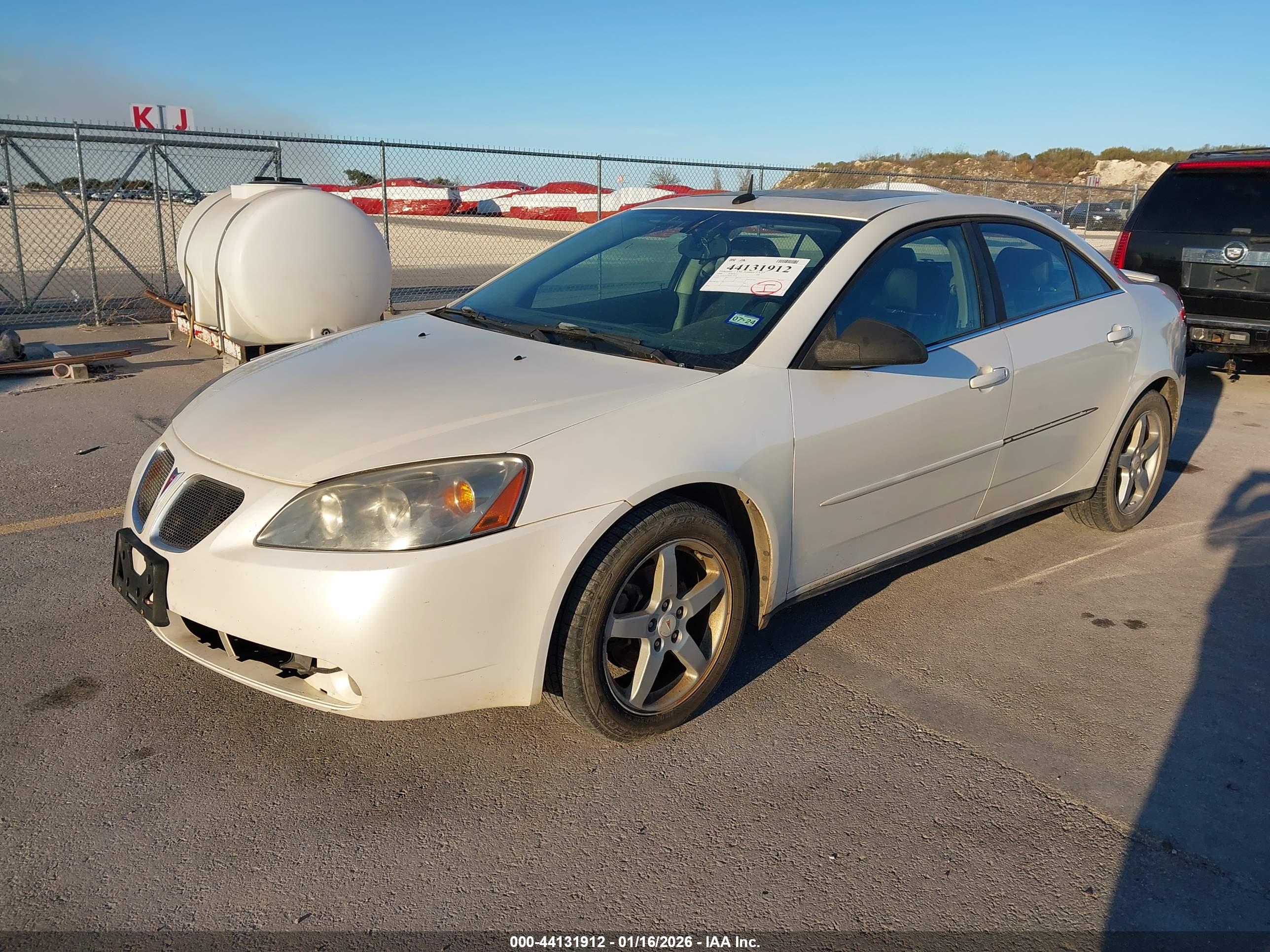 PONTIAC G6 image 2