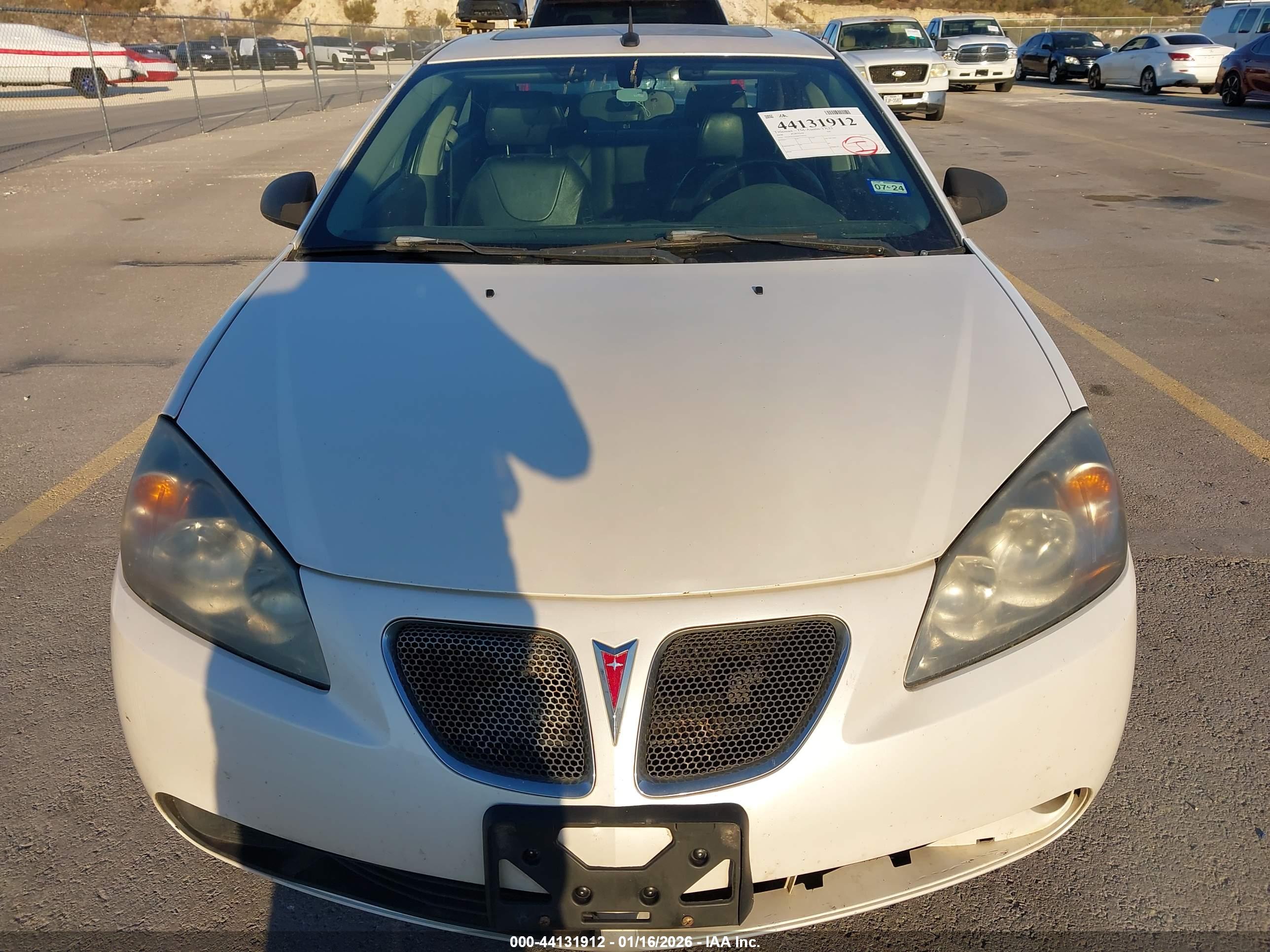 PONTIAC G6 image 6