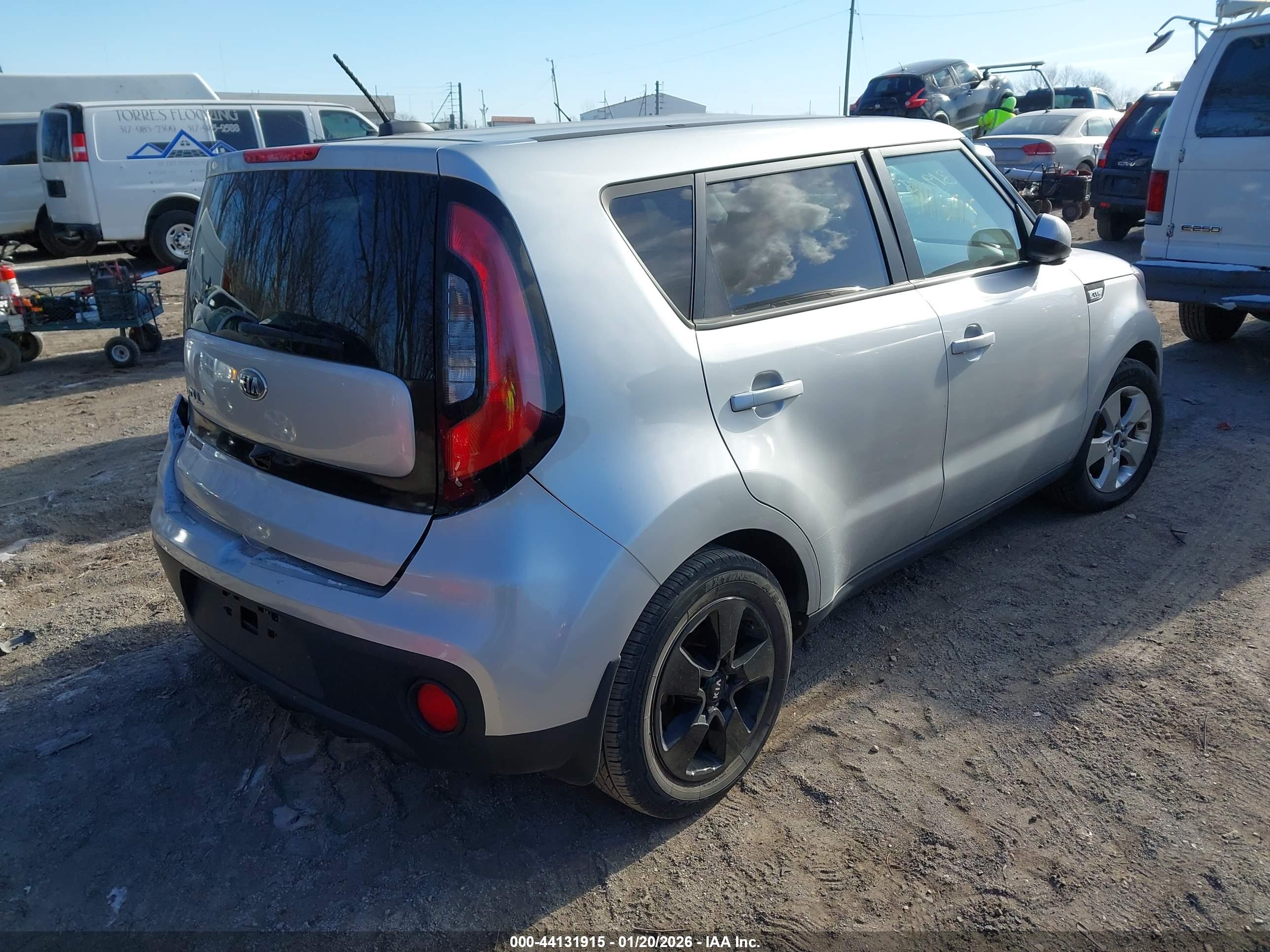 KIA SOUL image 4