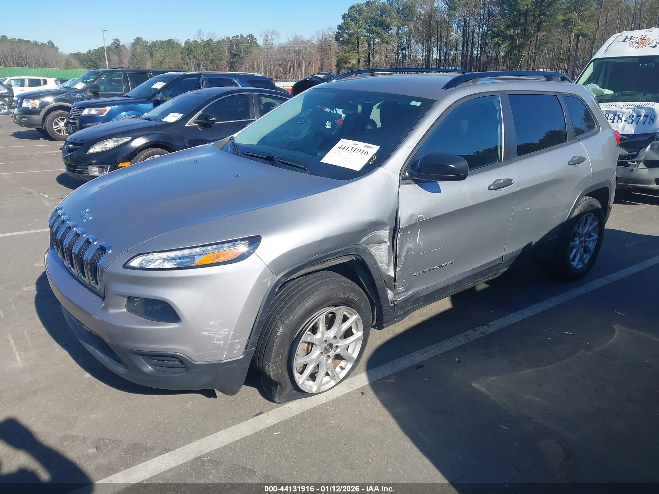 JEEP CHEROKEE image 2