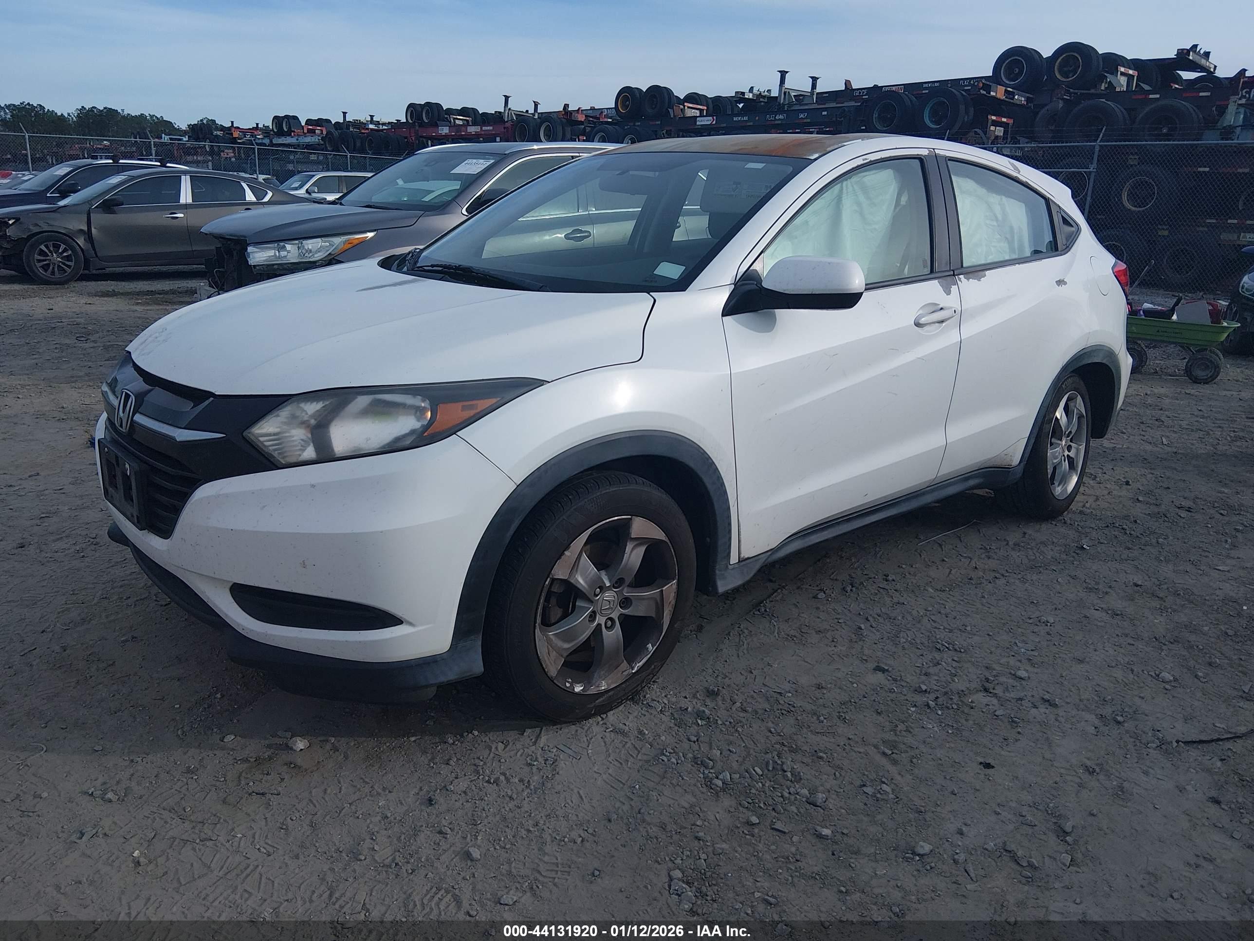 HONDA HR-V image 2