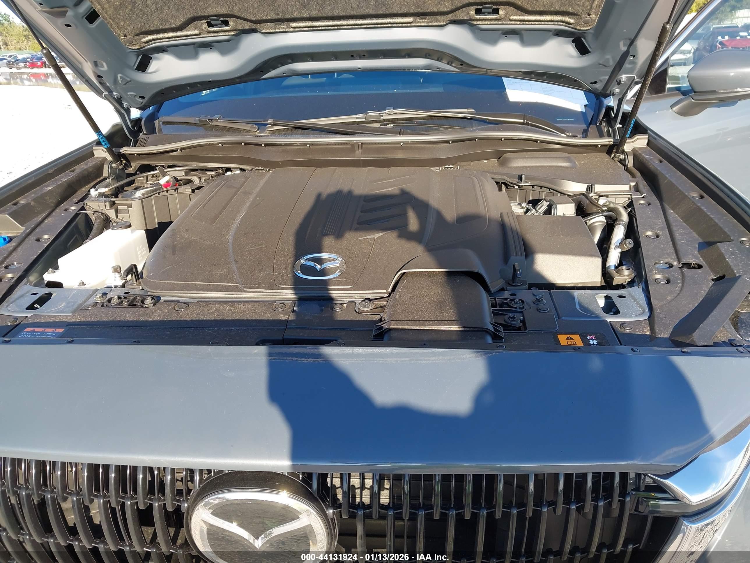 MAZDA CX-90 image 10
