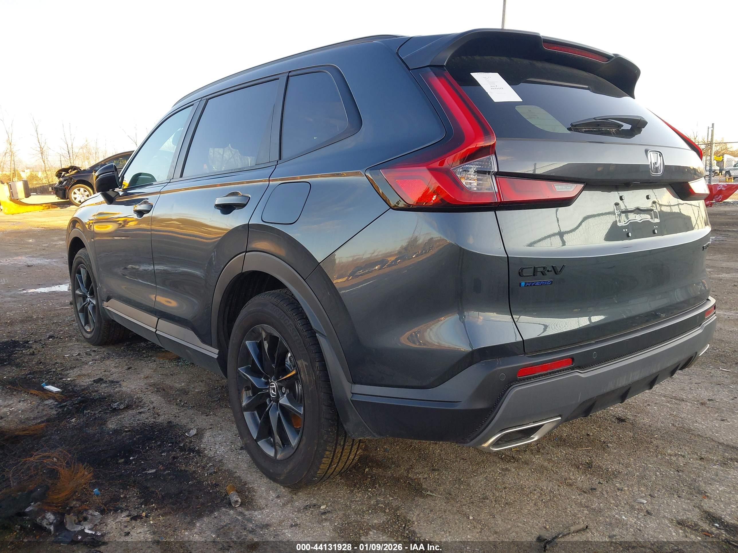 HONDA CR-V image 3