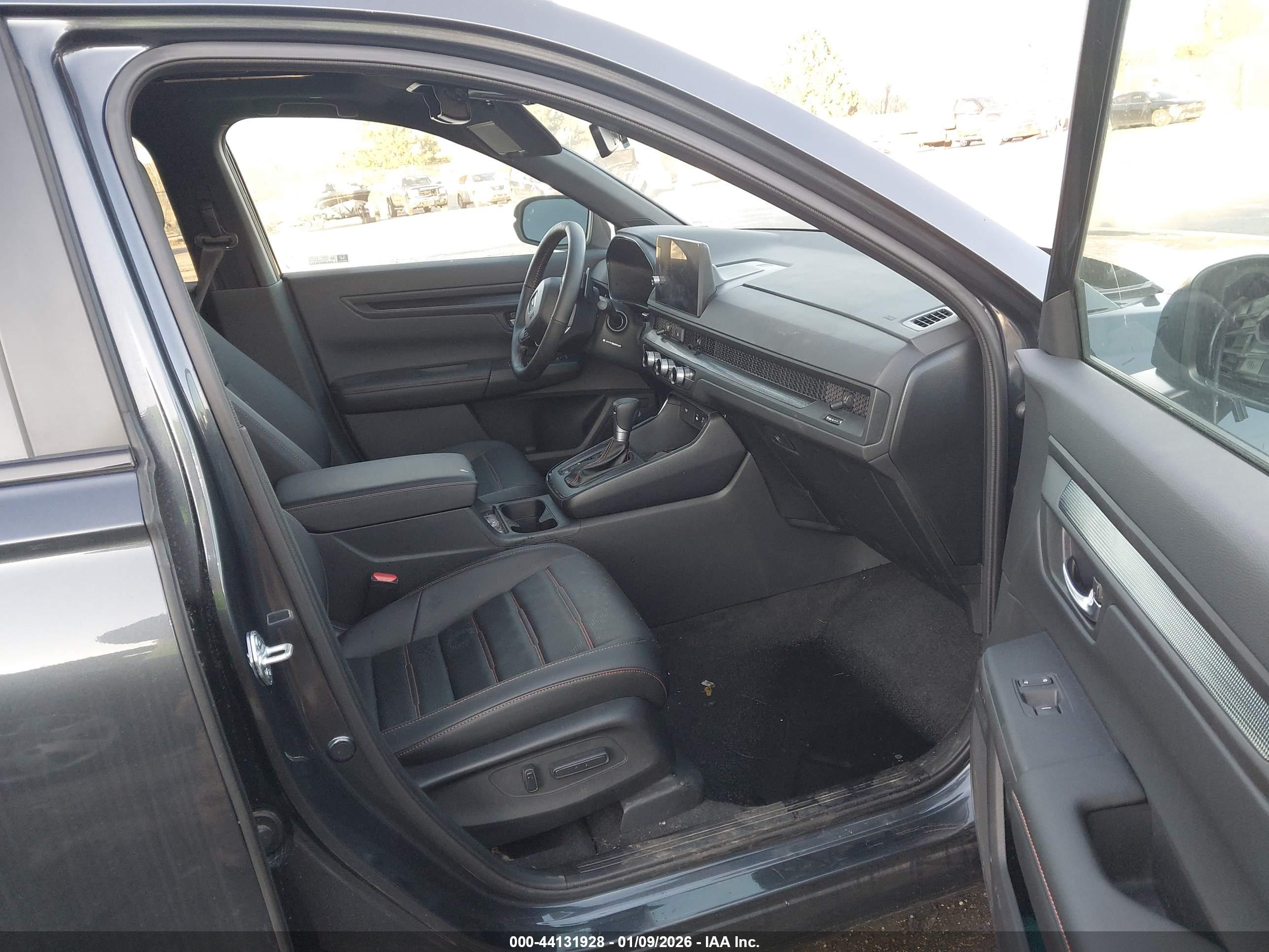 HONDA CR-V image 5