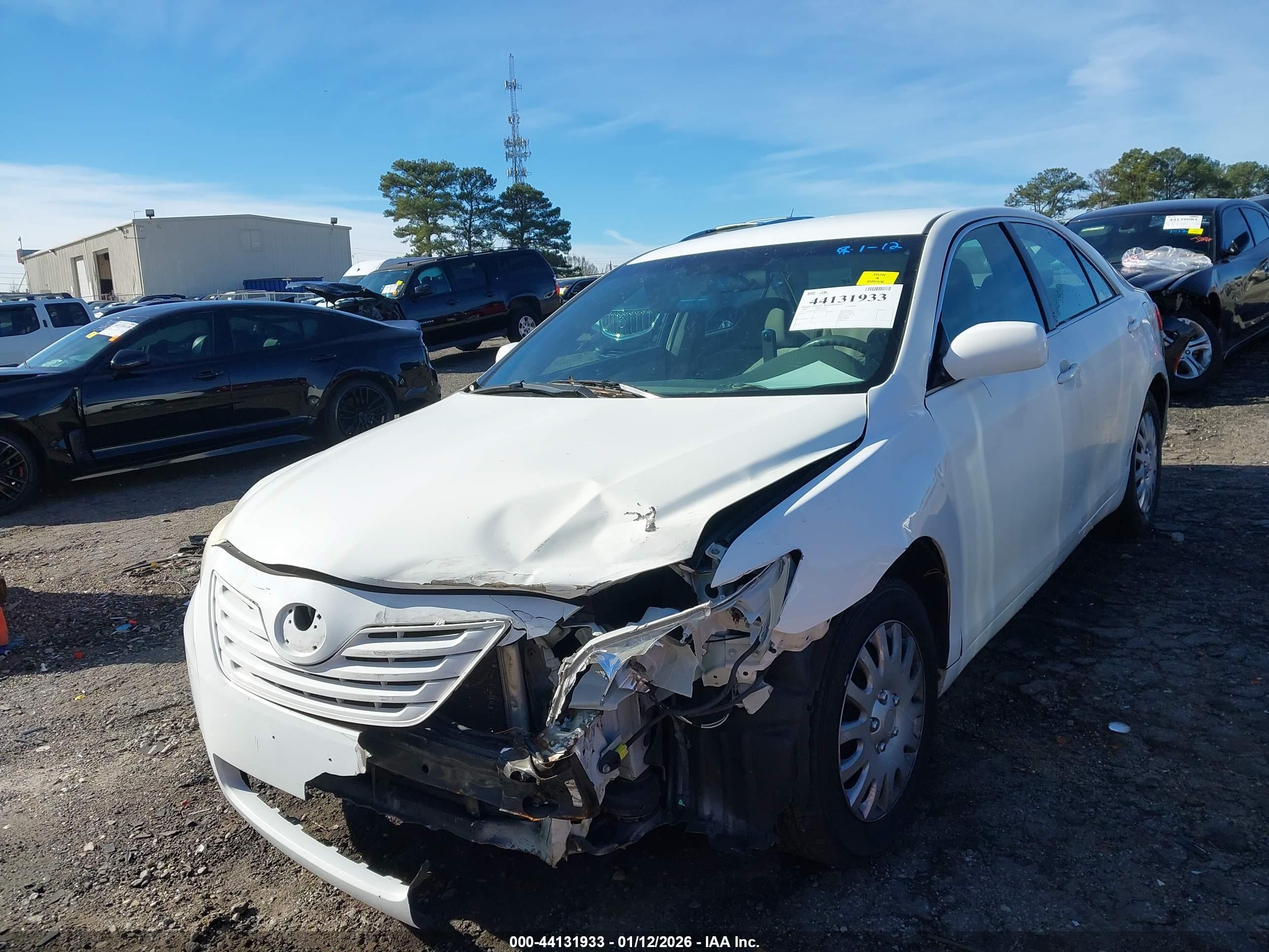 TOYOTA CAMRY image 6