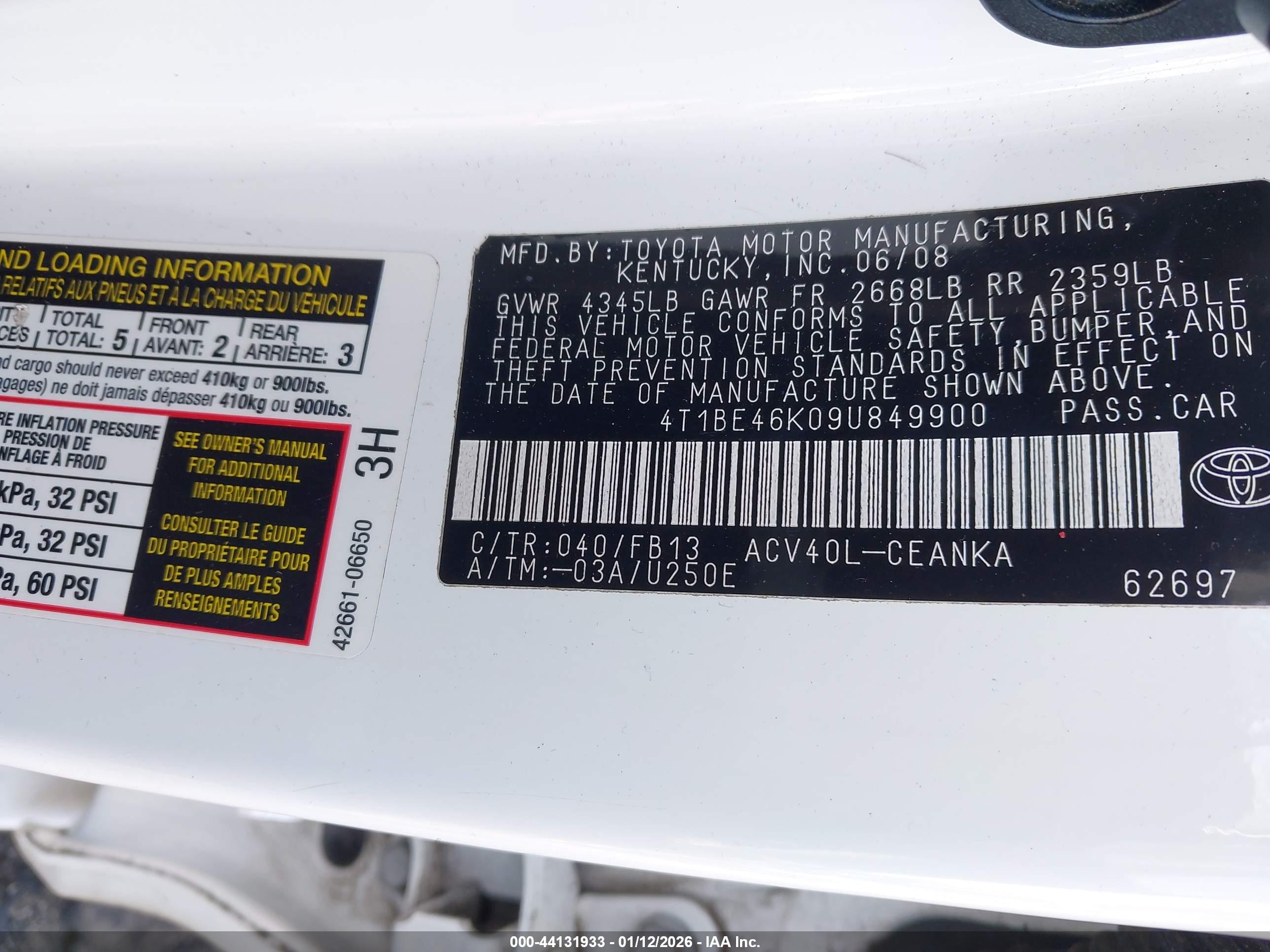 TOYOTA CAMRY image 9