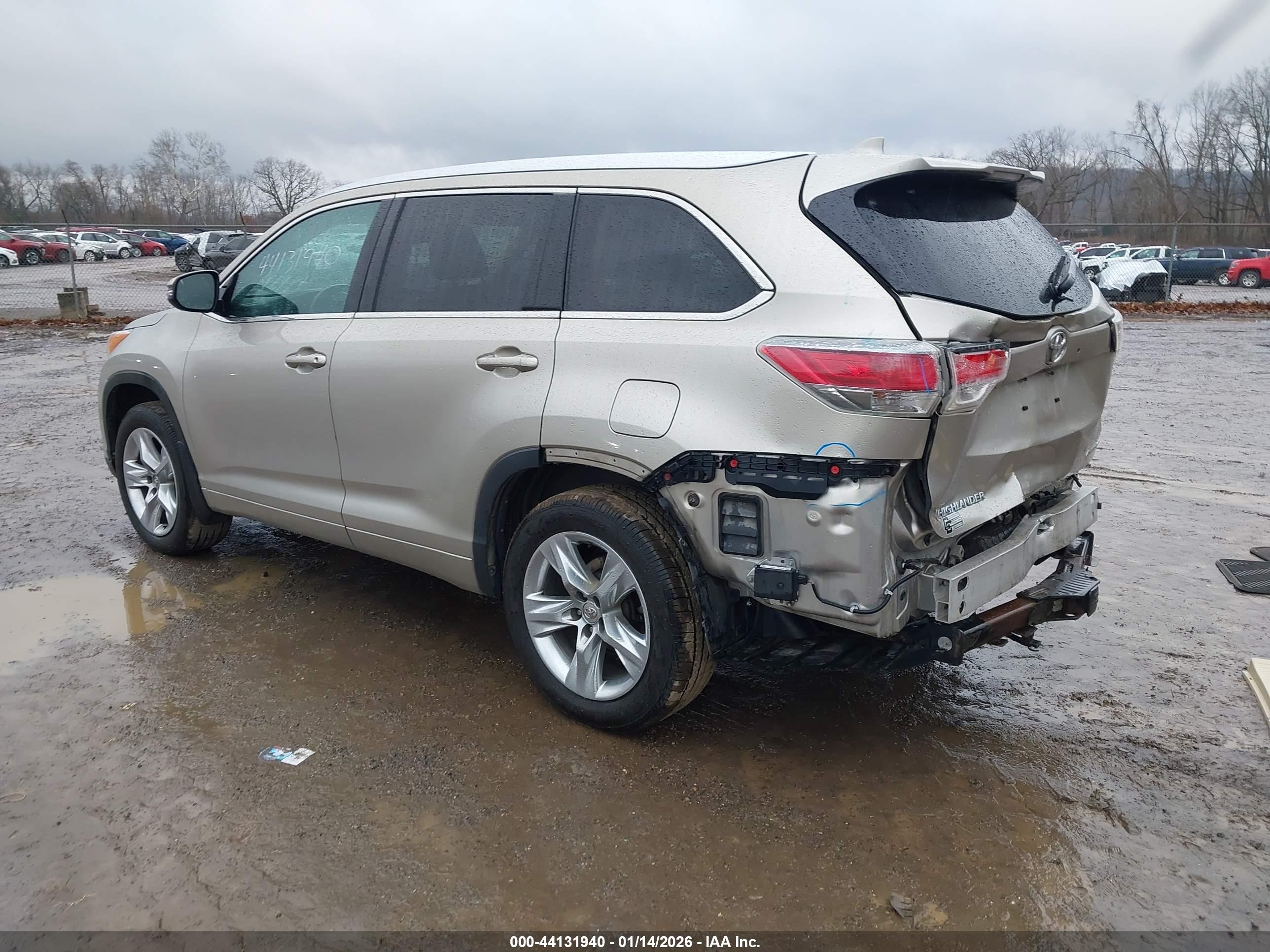 TOYOTA HIGHLANDER image 3