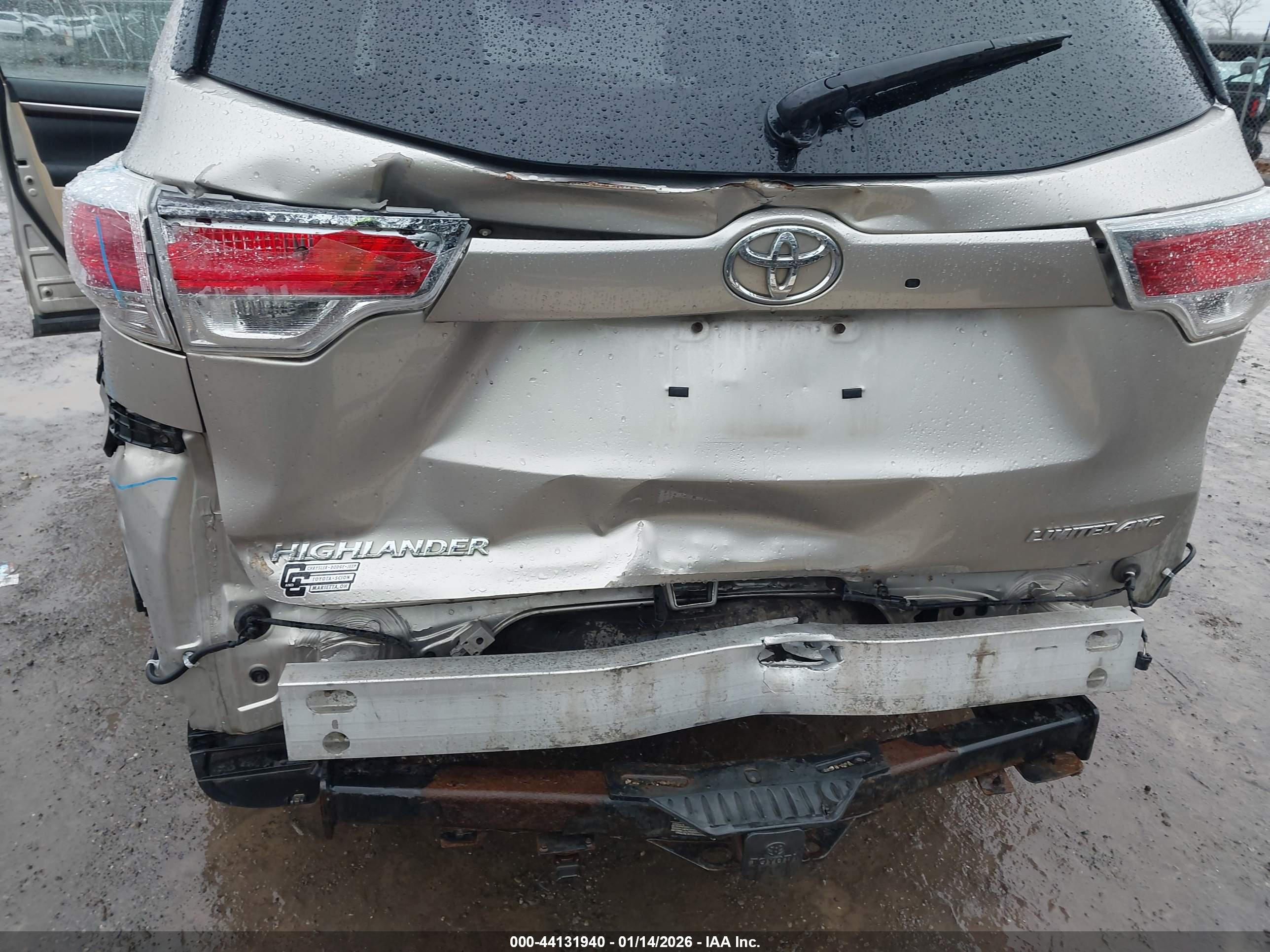 TOYOTA HIGHLANDER image 6