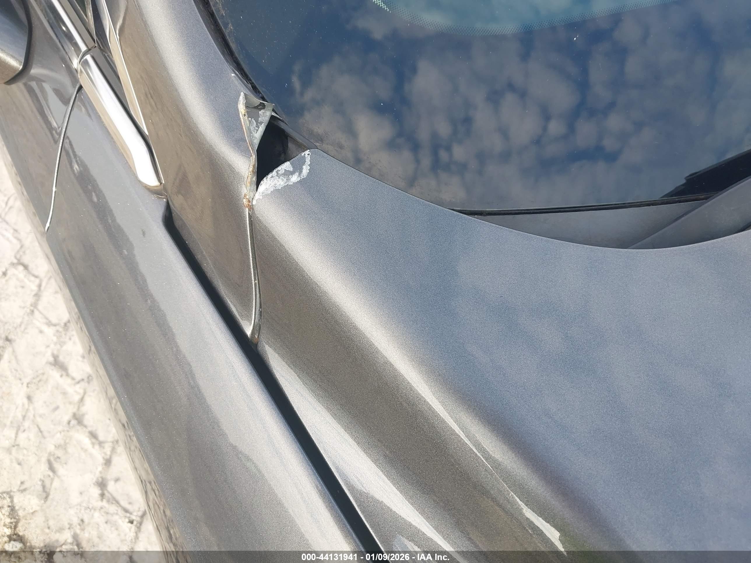 FORD FUSION image 6