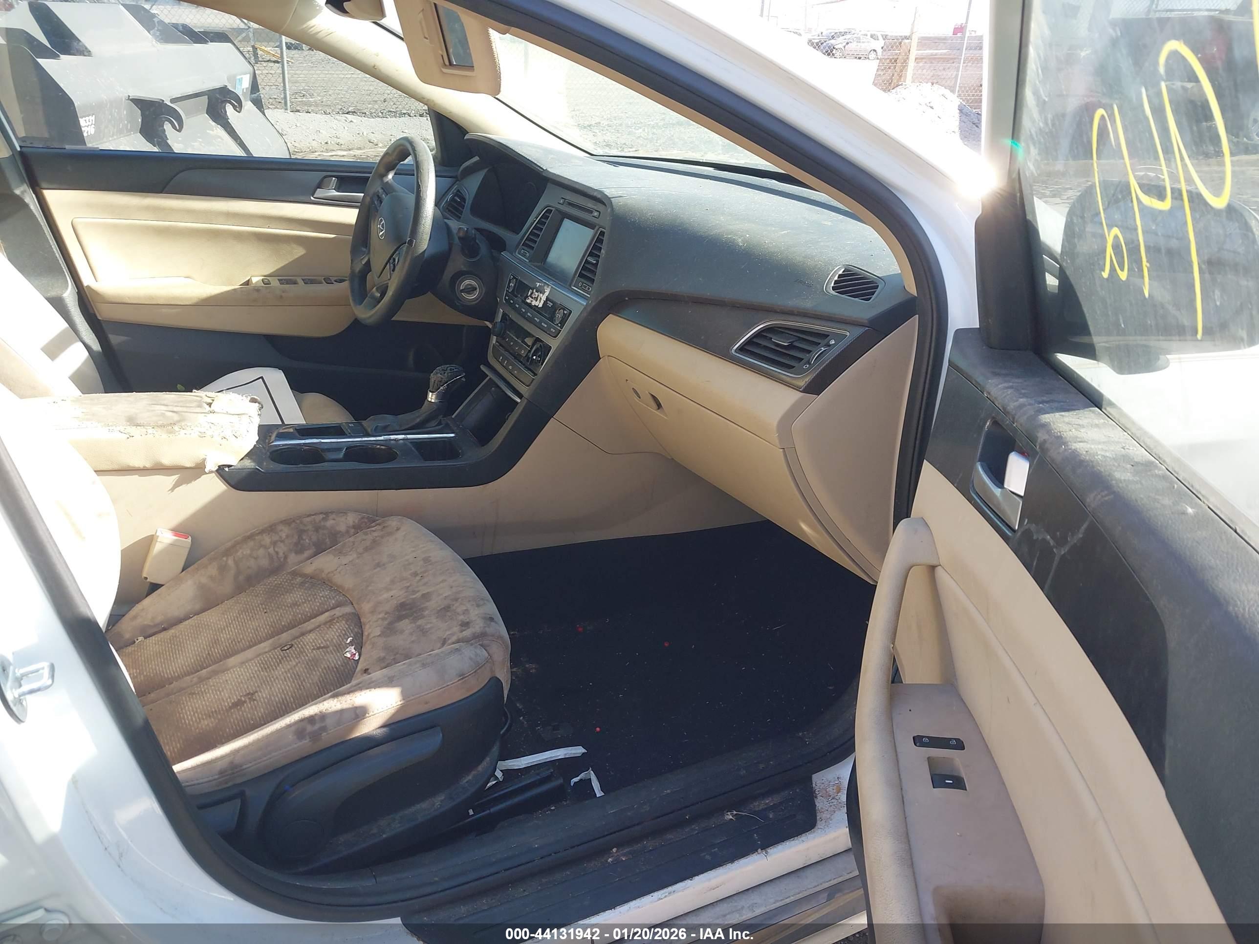 HYUNDAI SONATA image 5