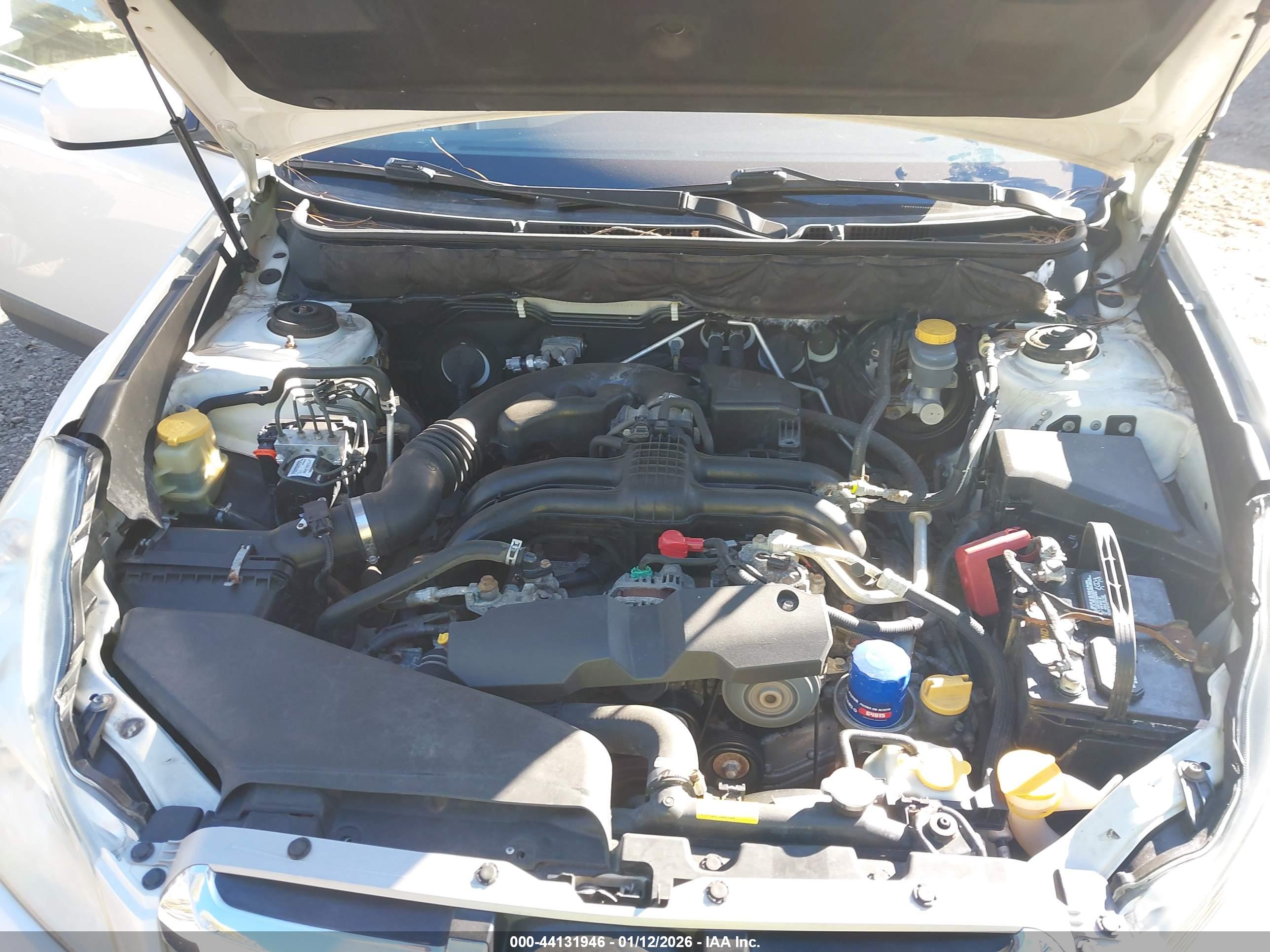 SUBARU OUTBACK image 10