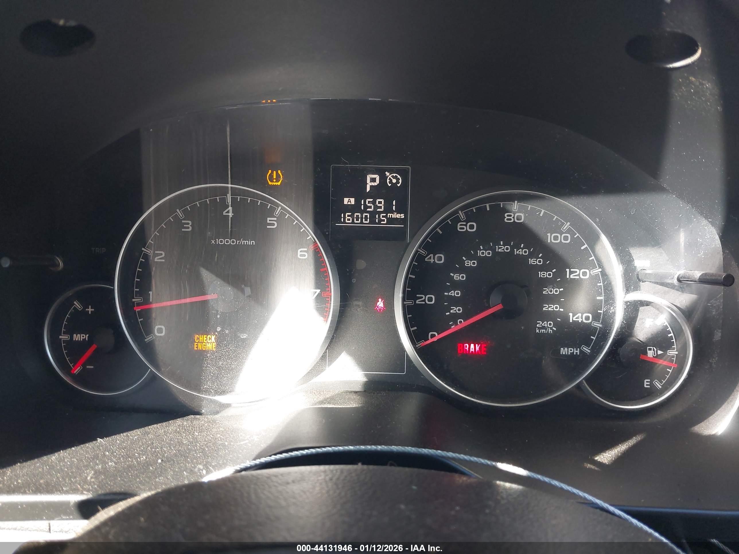SUBARU OUTBACK image 7