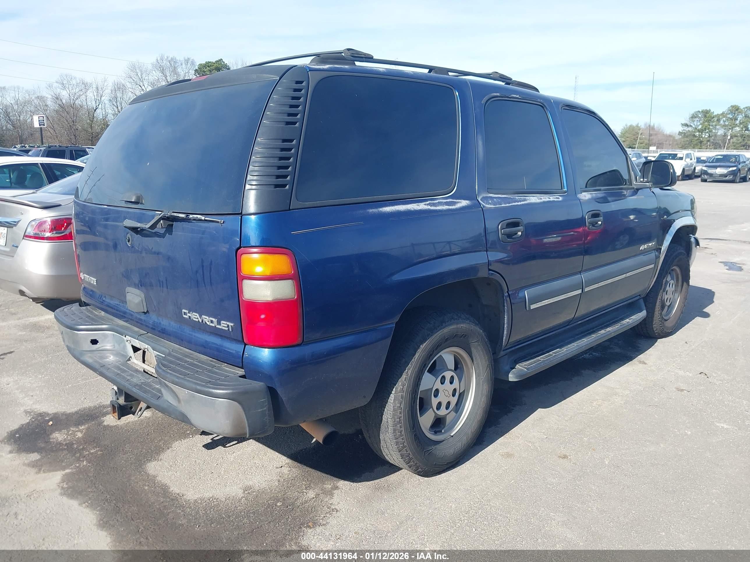 CHEVROLET TAHOE image 4