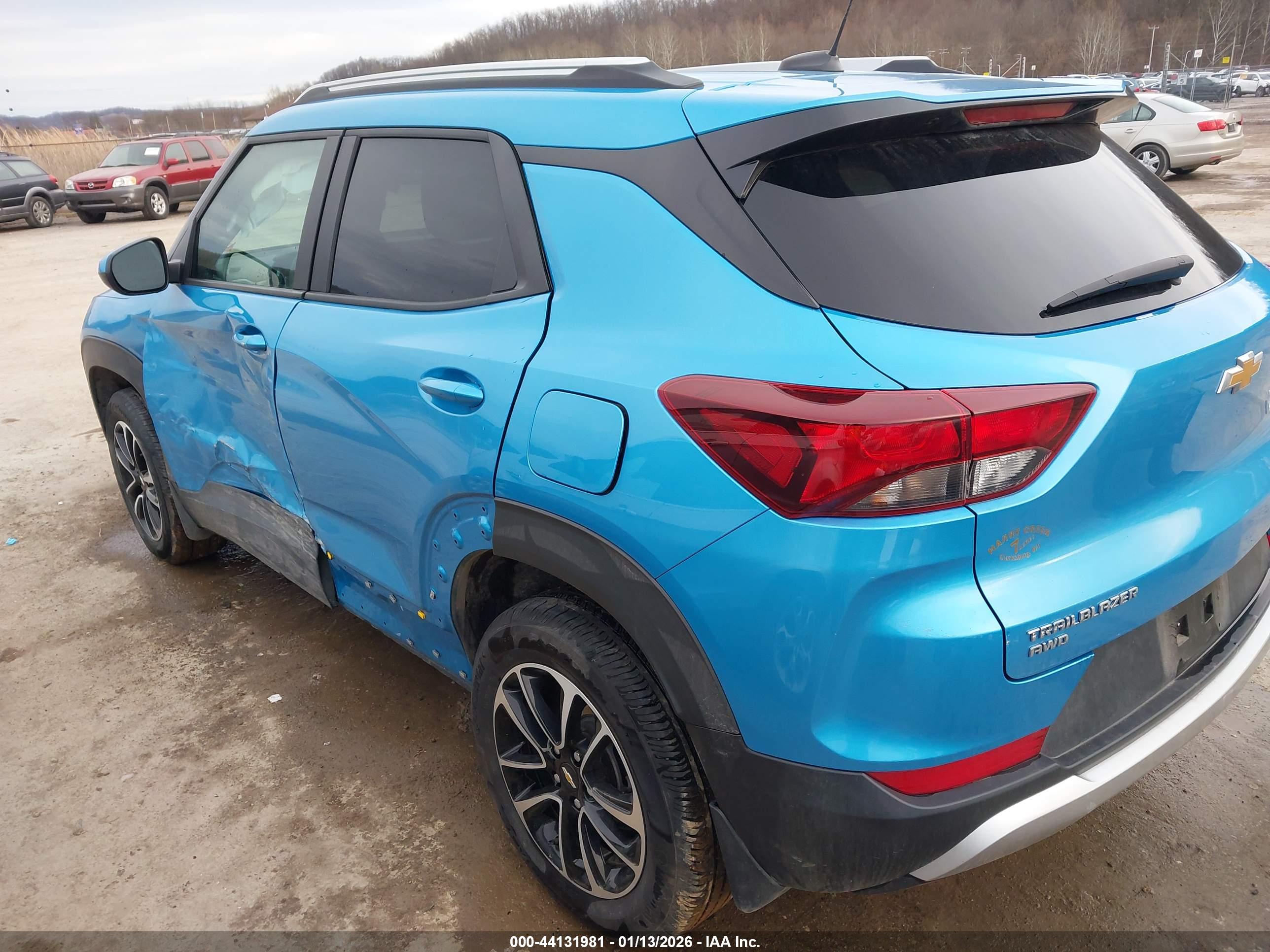 CHEVROLET TRAILBLAZER image 3