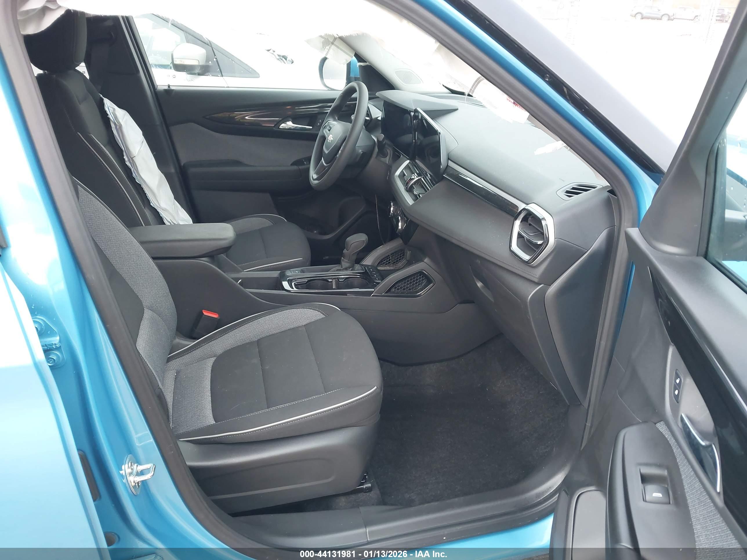 CHEVROLET TRAILBLAZER image 5