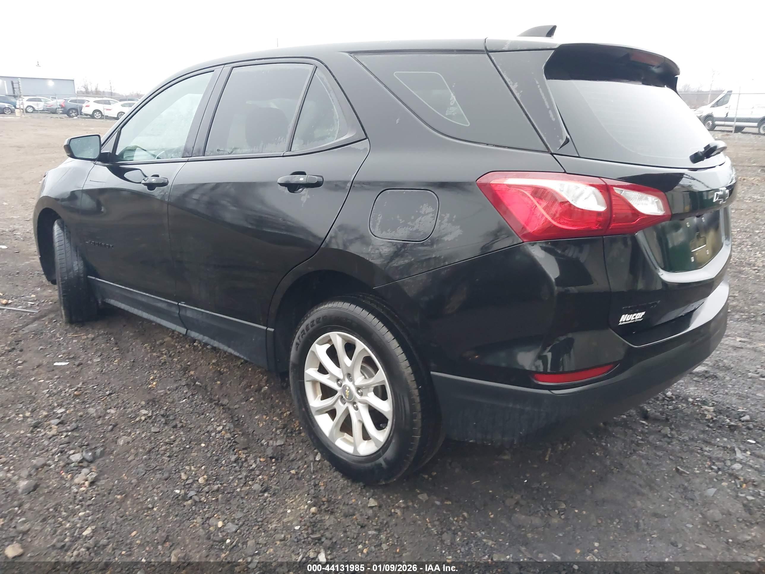 CHEVROLET EQUINOX image 3