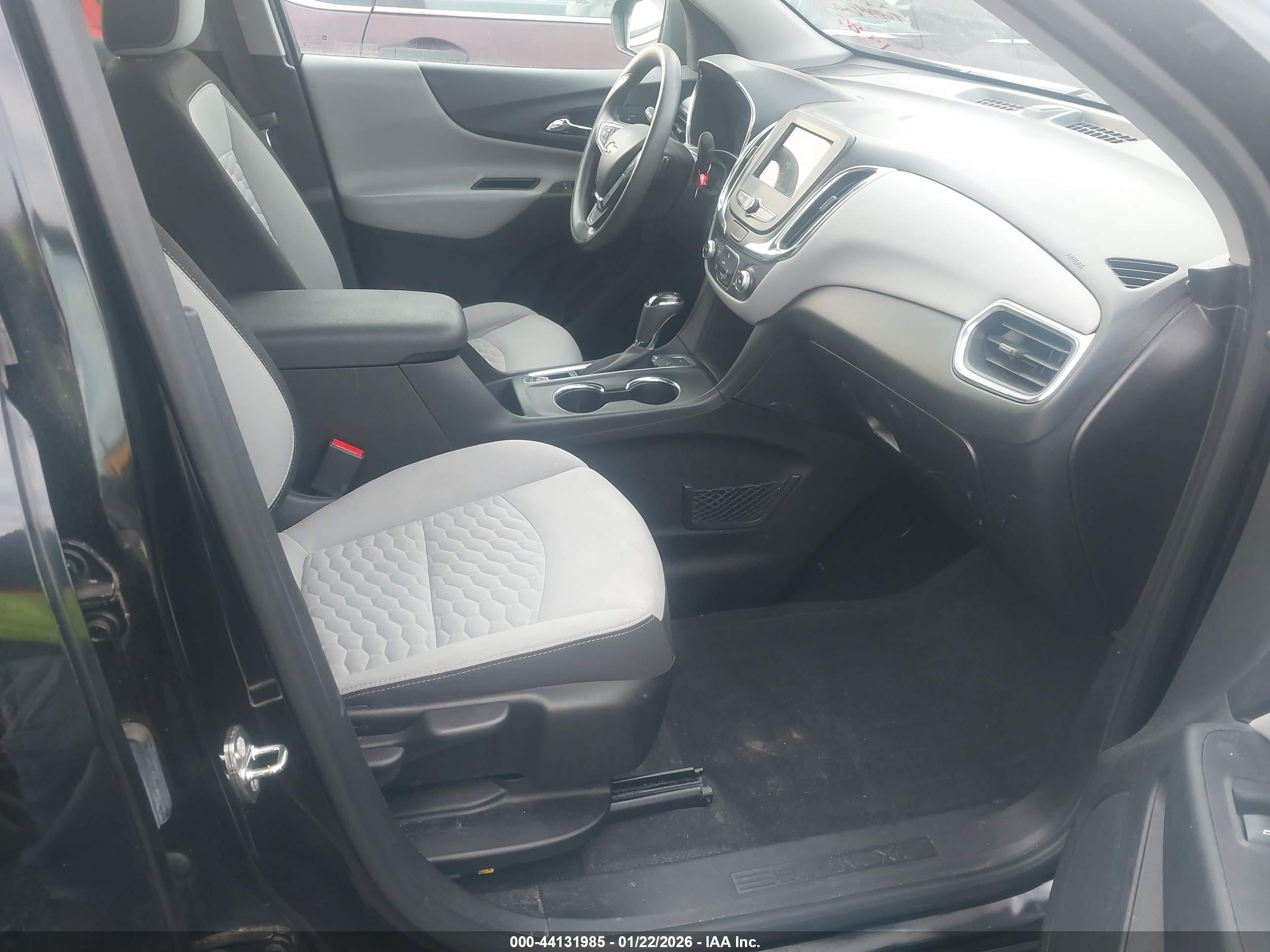 CHEVROLET EQUINOX image 5