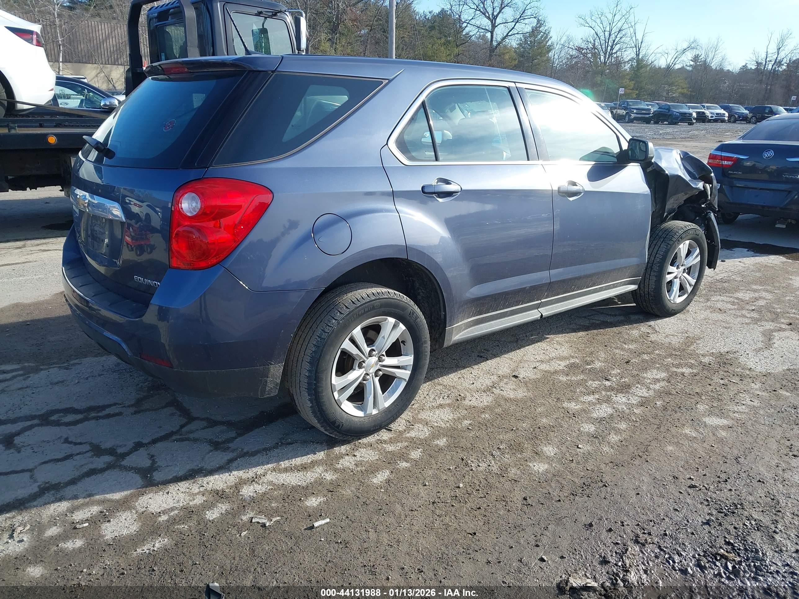 CHEVROLET EQUINOX image 4