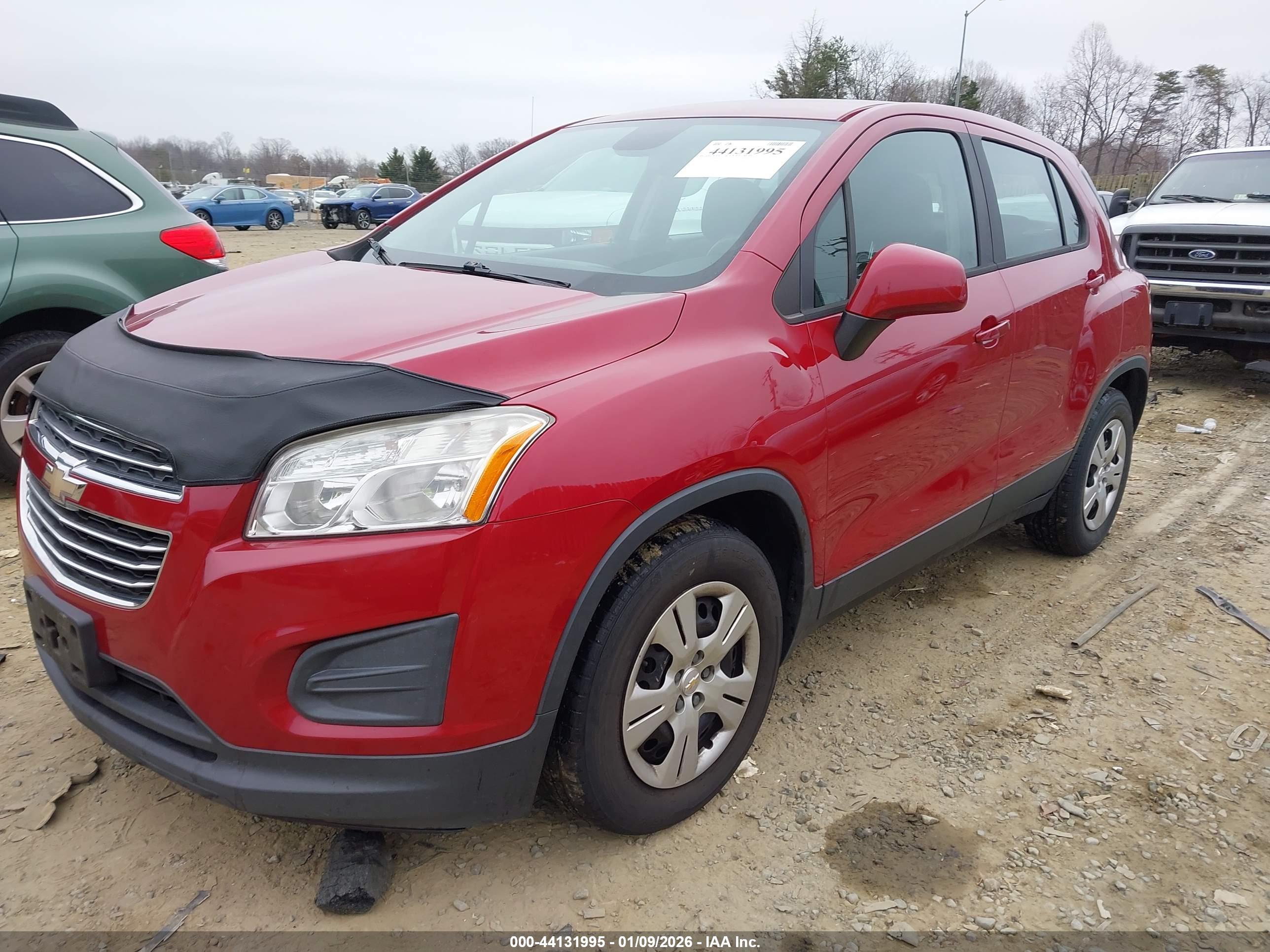 CHEVROLET TRAX image 2