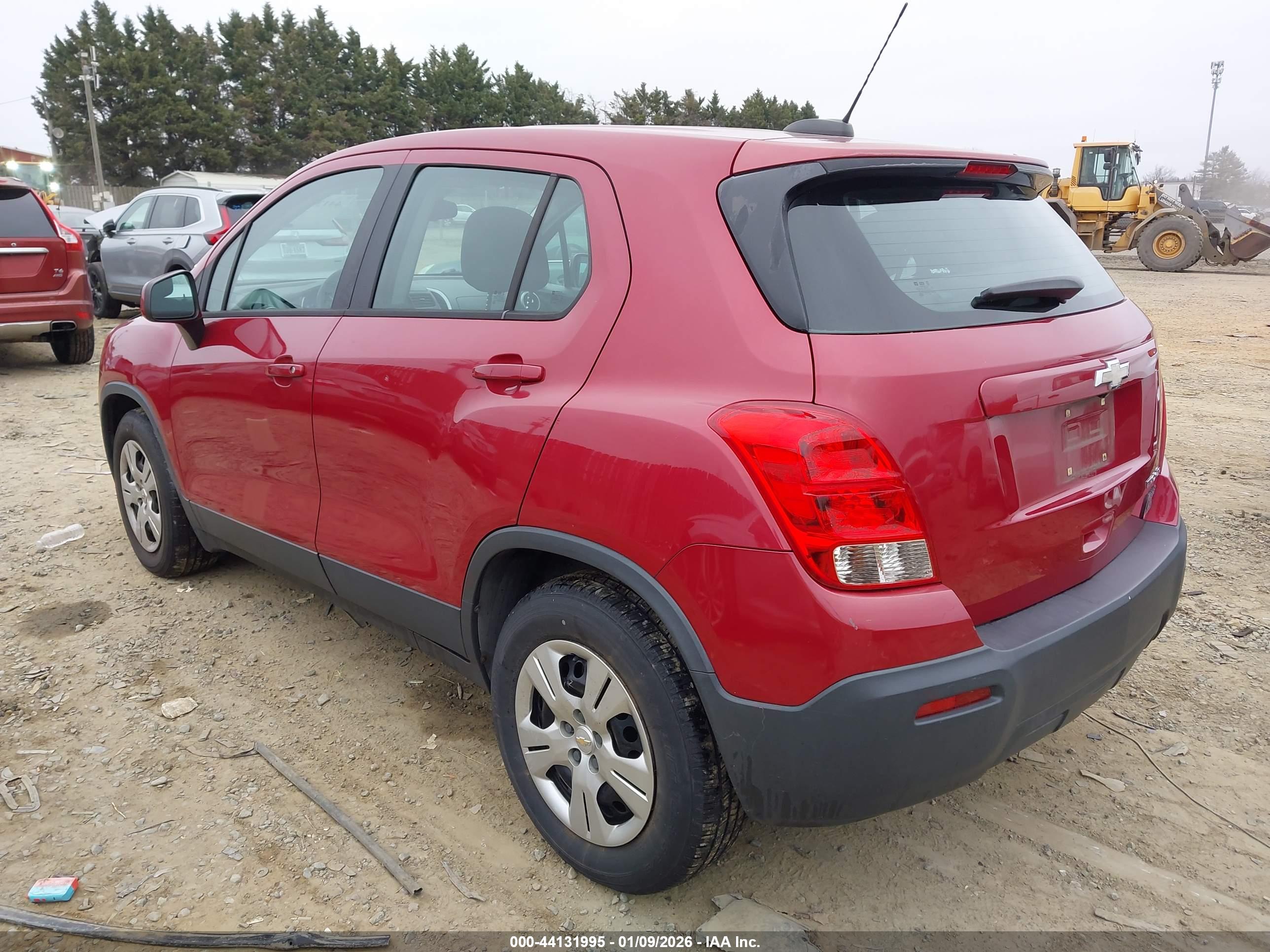 CHEVROLET TRAX image 3