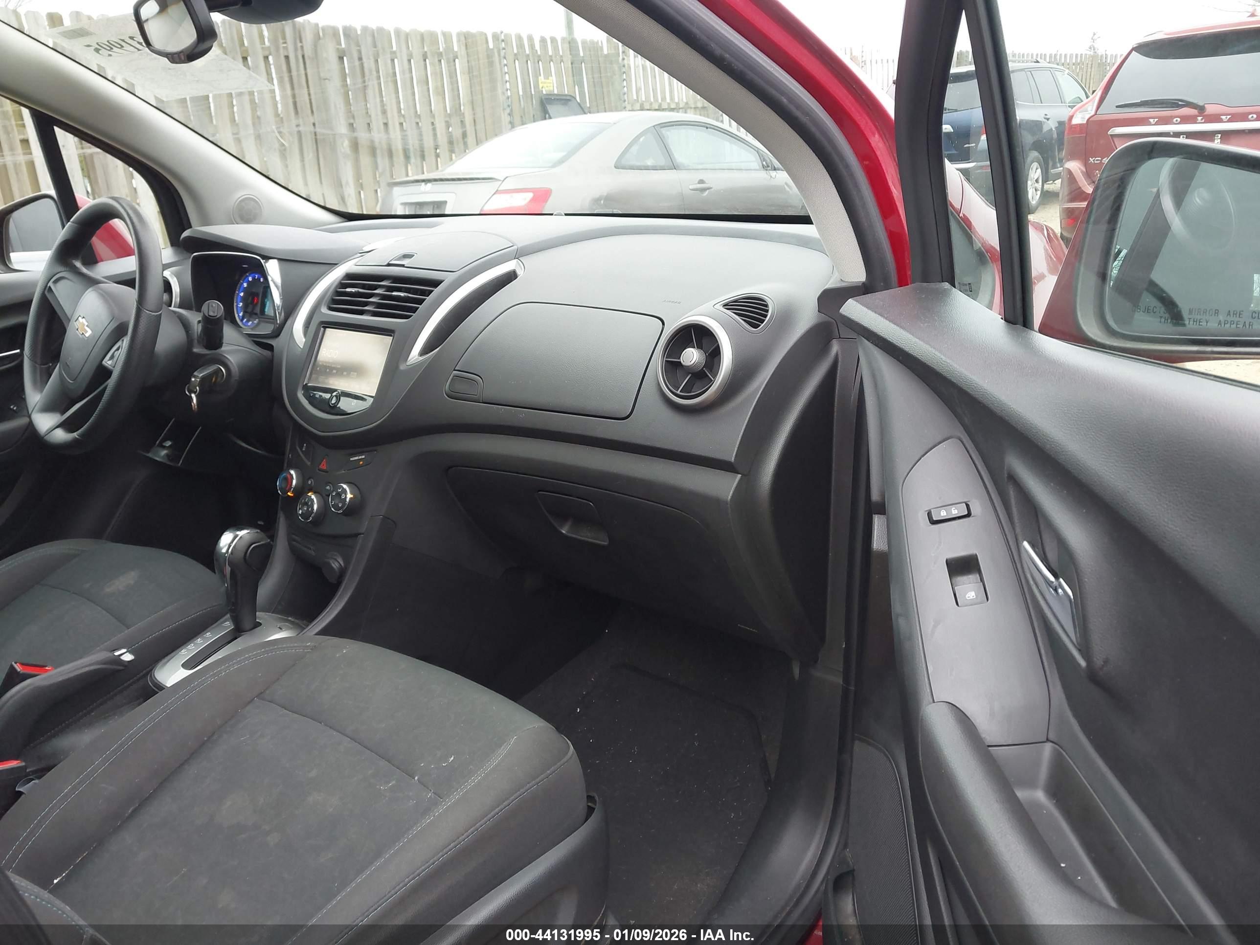 CHEVROLET TRAX image 5