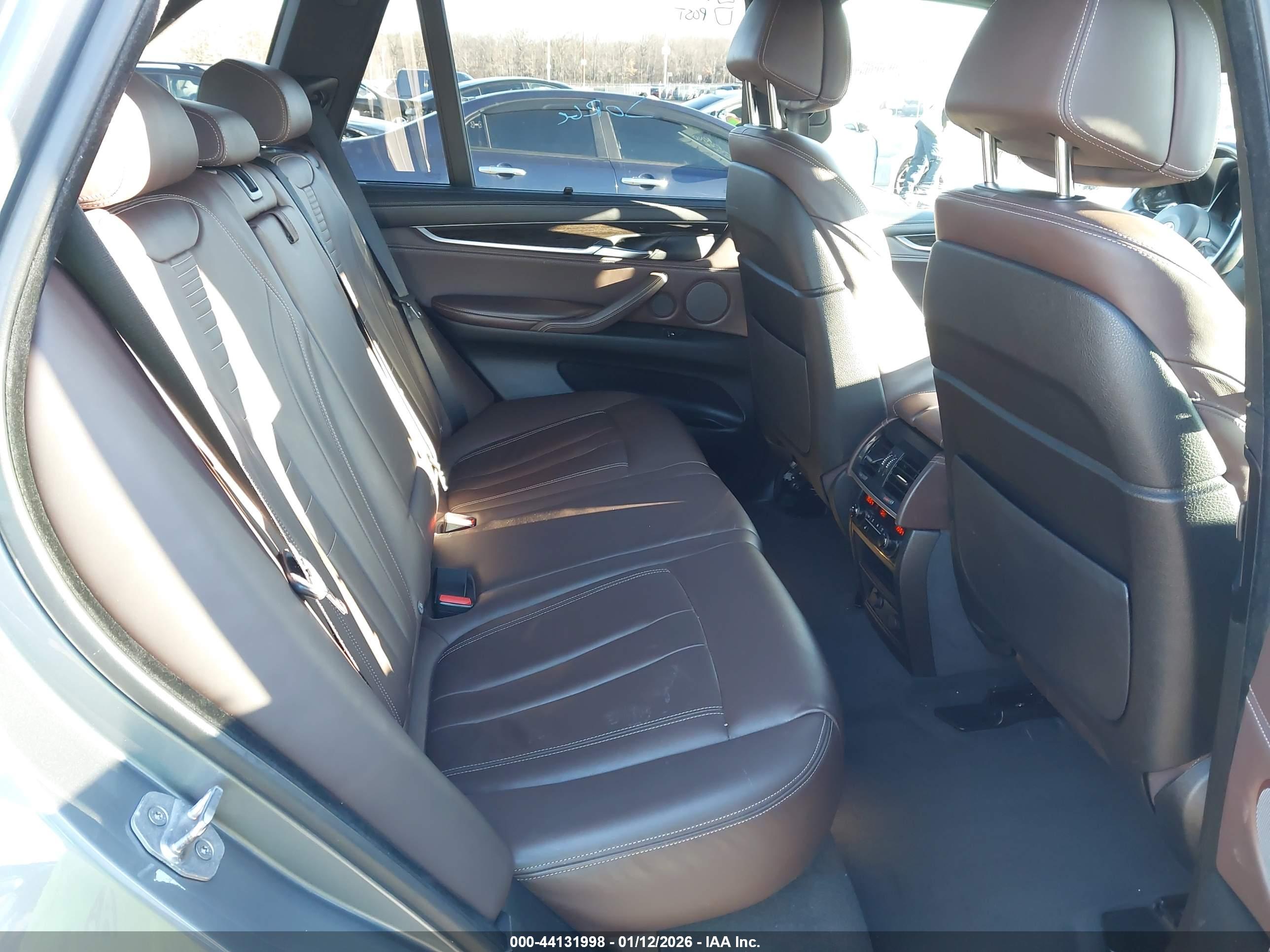 BMW X5 image 8