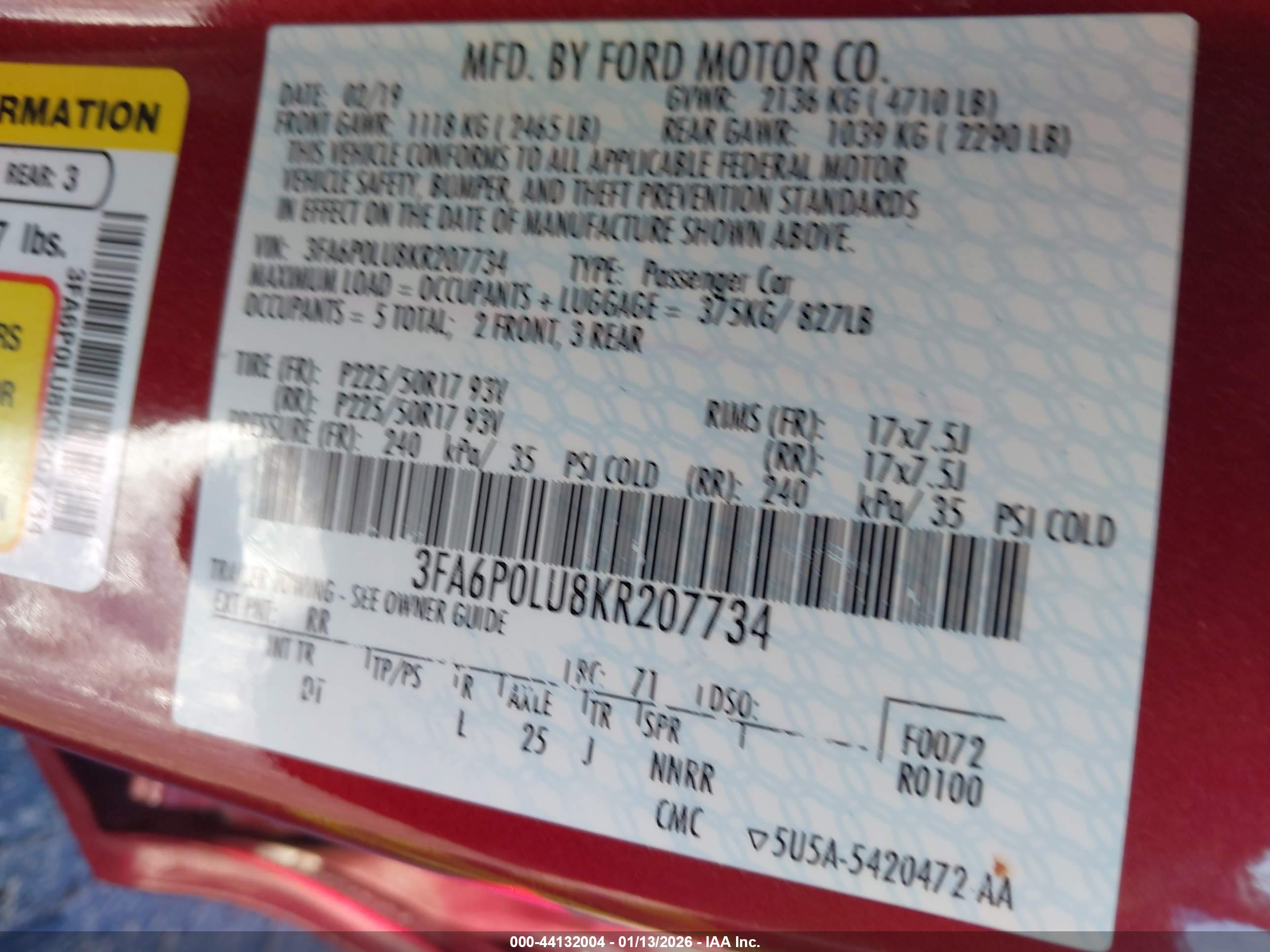 FORD FUSION image 9