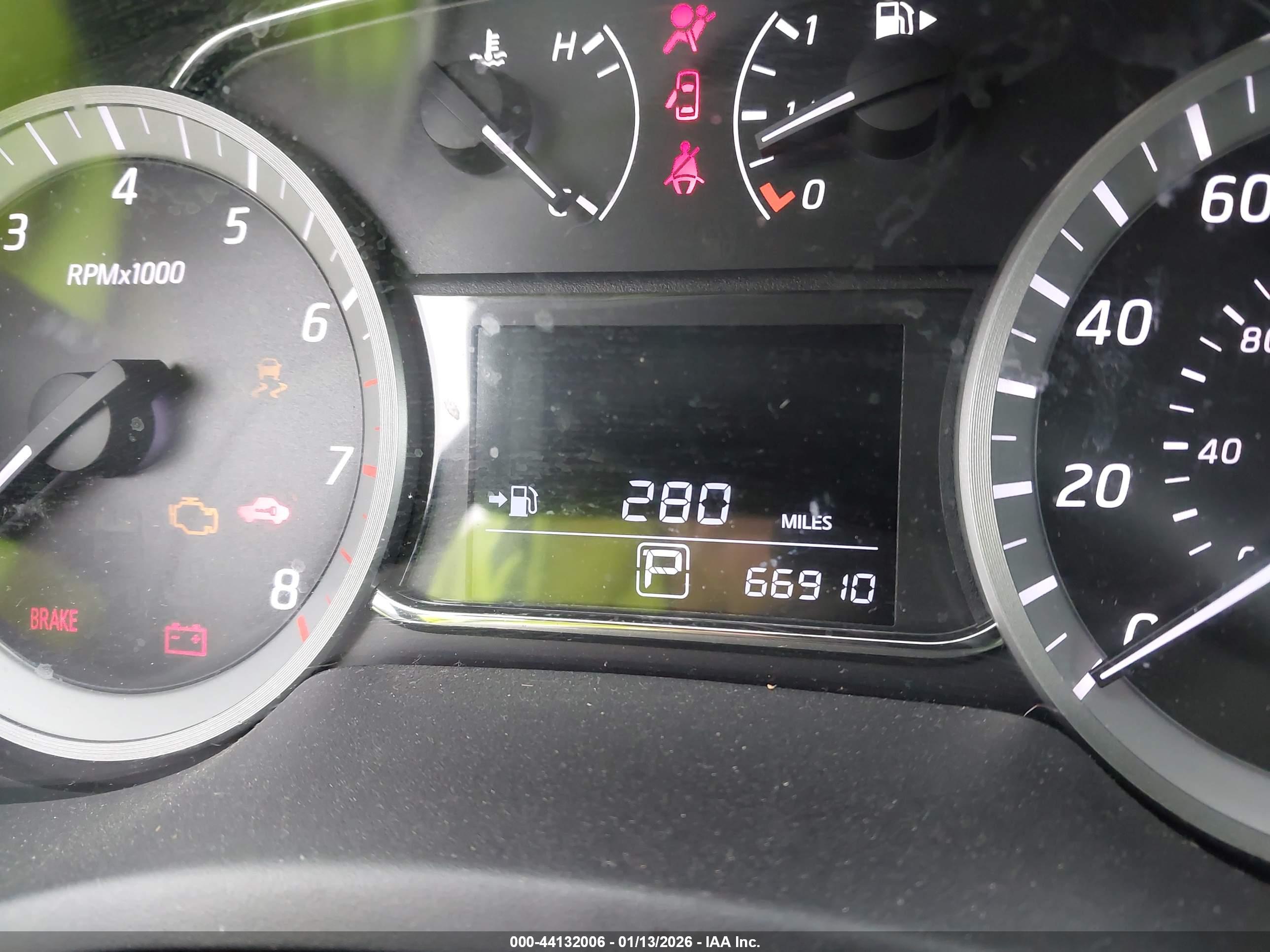 NISSAN SENTRA image 7