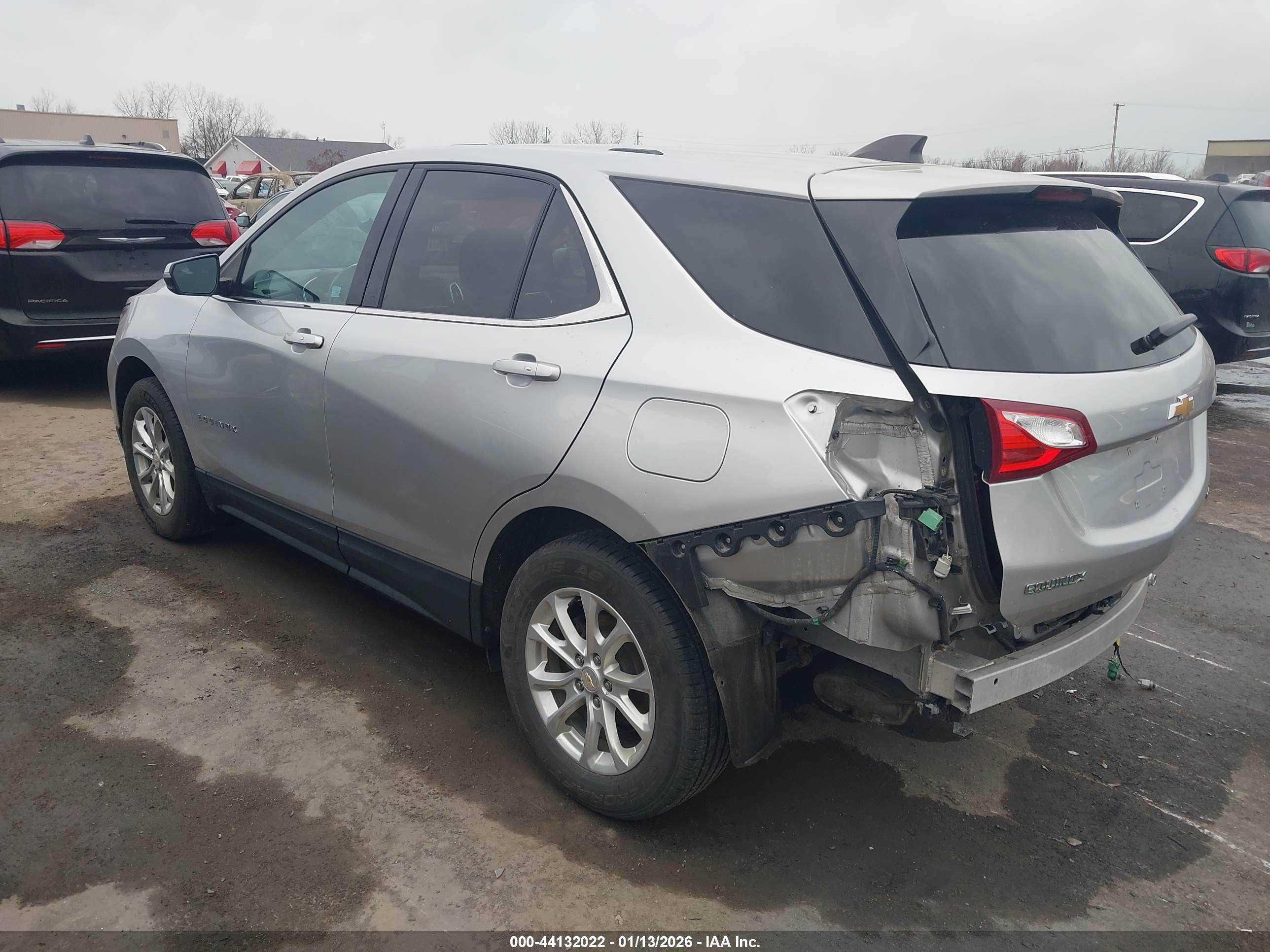 CHEVROLET EQUINOX image 3
